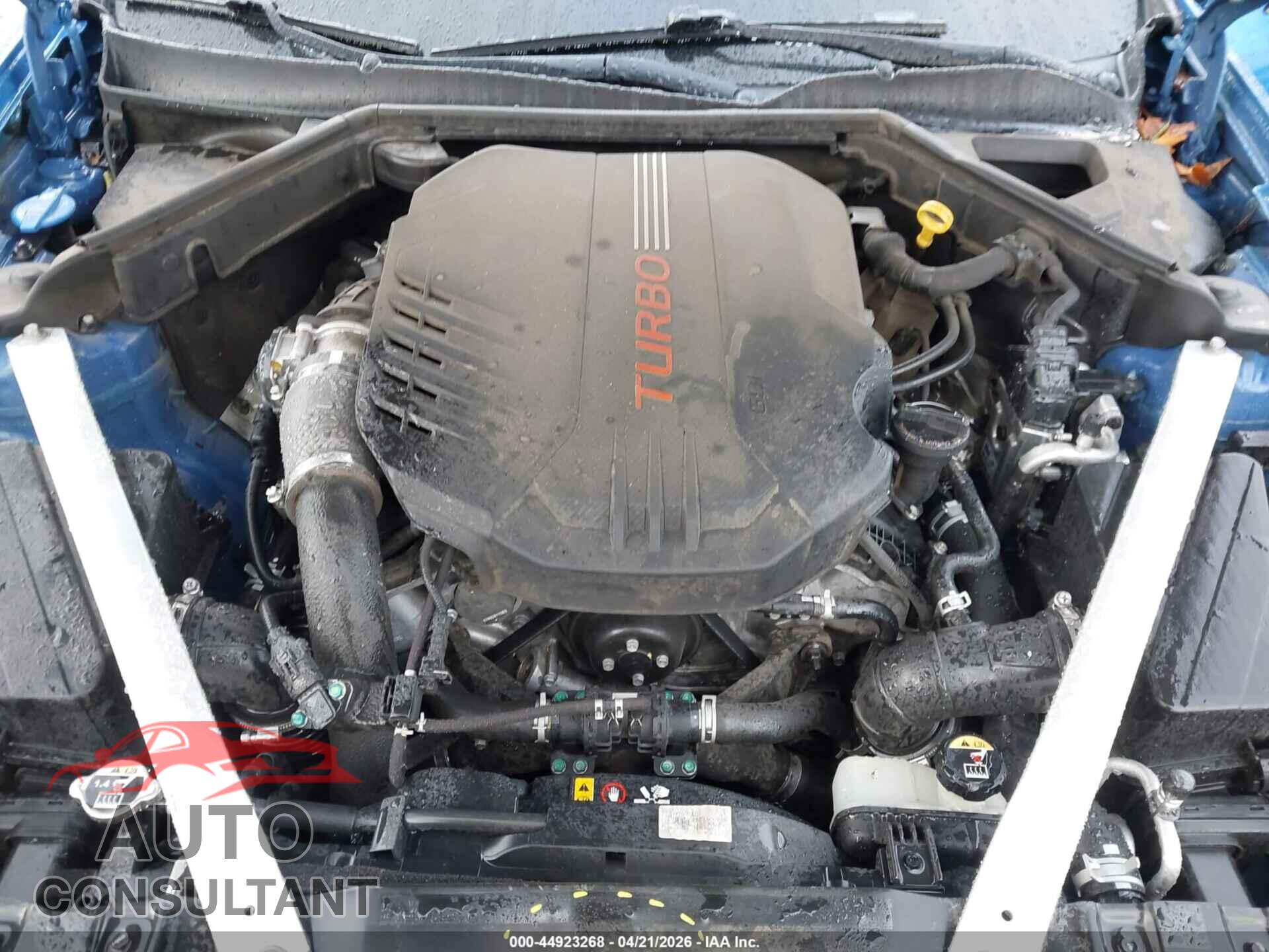 KIA STINGER 2018 - KNAE35LC4J6010865