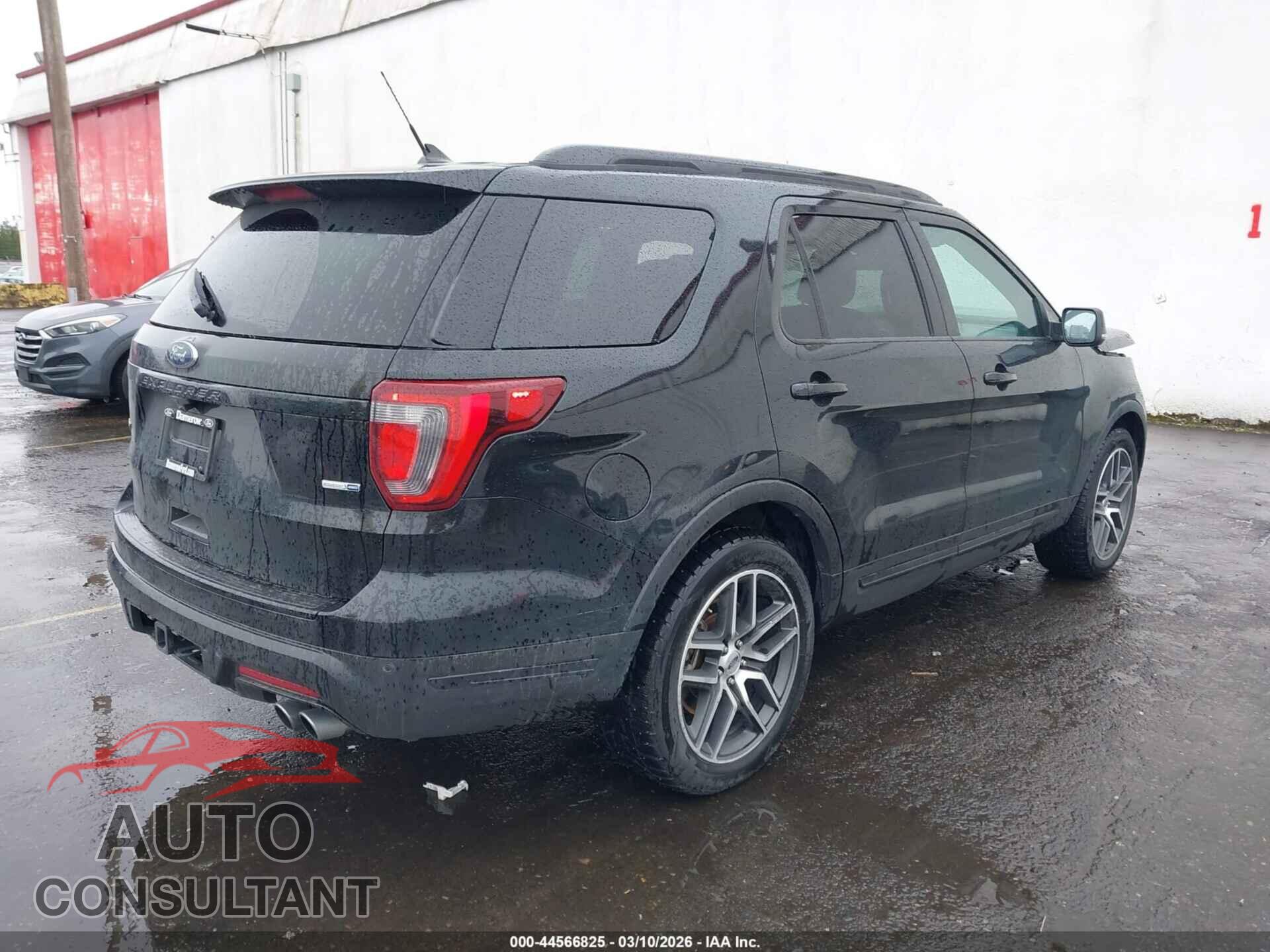 FORD EXPLORER 2018 - 1FM5K8GT6JGB10313
