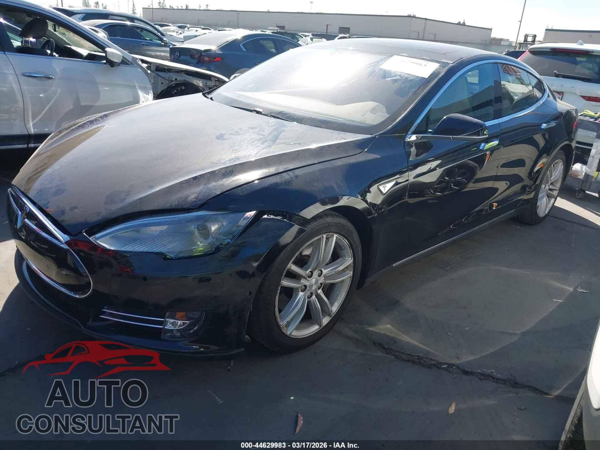 TESLA MODEL S 2016 - 5YJSA1E16GF124217