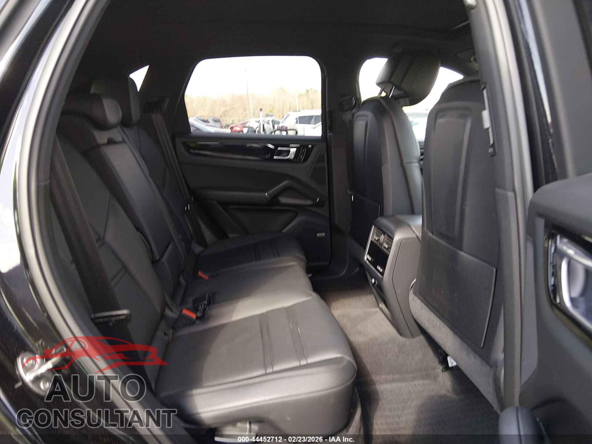 PORSCHE CAYENNE 2020 - WP1AA2AY5LDA00265