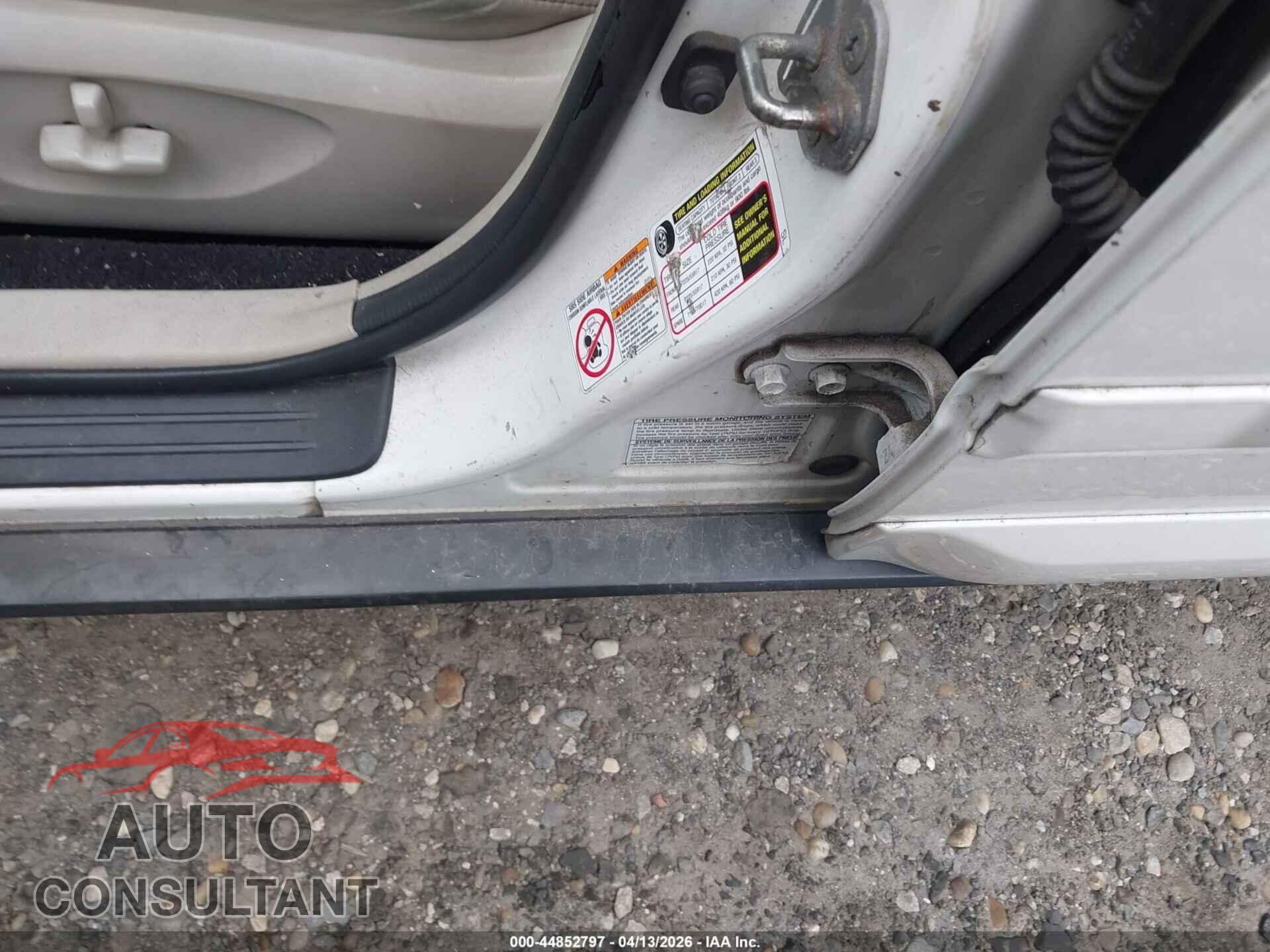 SUBARU OUTBACK 2009 - 4S4BP61C897347320