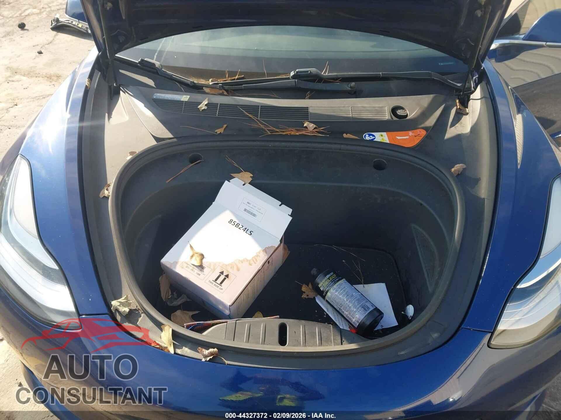 TESLA MODEL 3 2018 - 5YJ3E1EA3JF005492