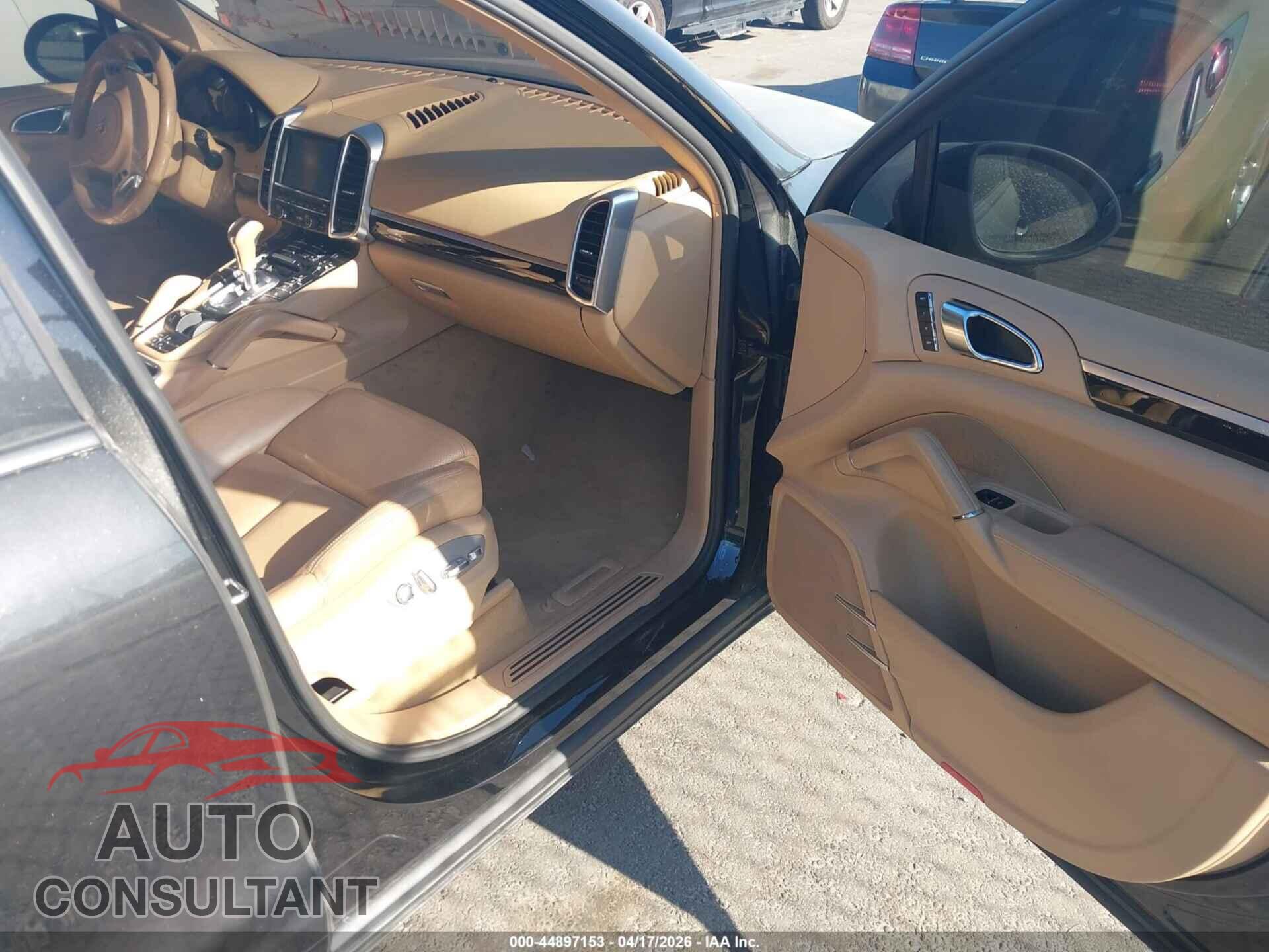 PORSCHE CAYENNE 2011 - WP1AA2A23BLA03780