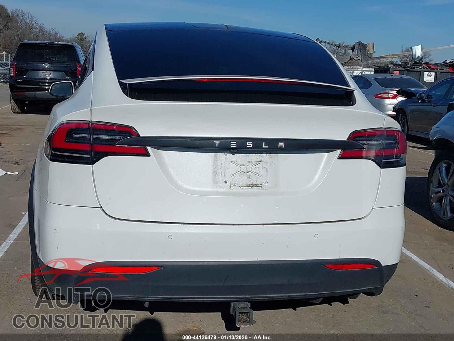 TESLA MODEL X 2019 - 5YJXCBE21KF189578