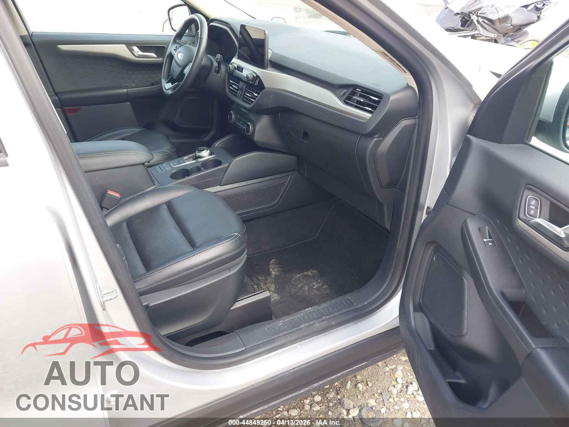 FORD ESCAPE 2020 - 1FMCU0H6XLUA37060