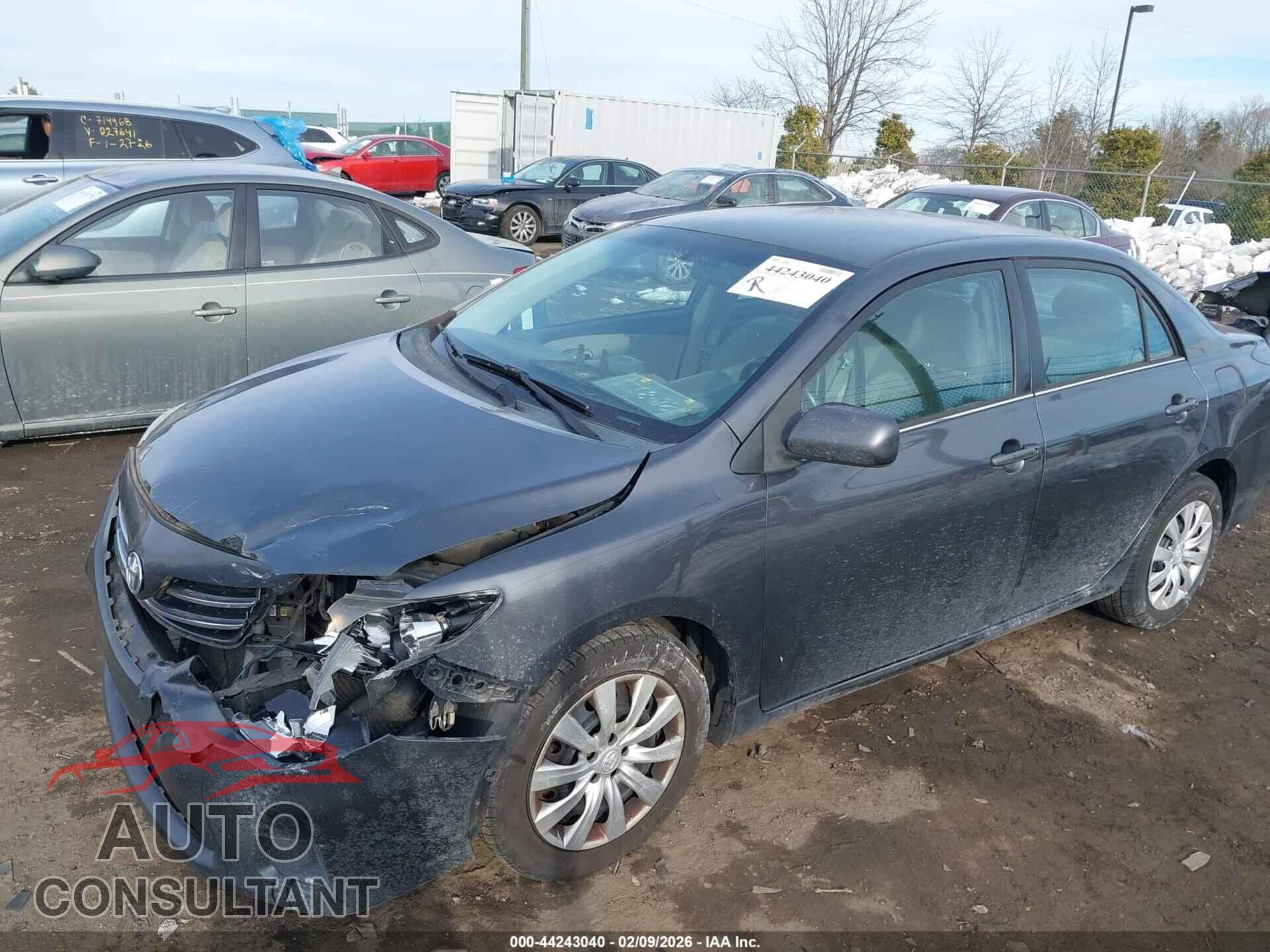 TOYOTA COROLLA 2013 - 2T1BU4EEXDC090892