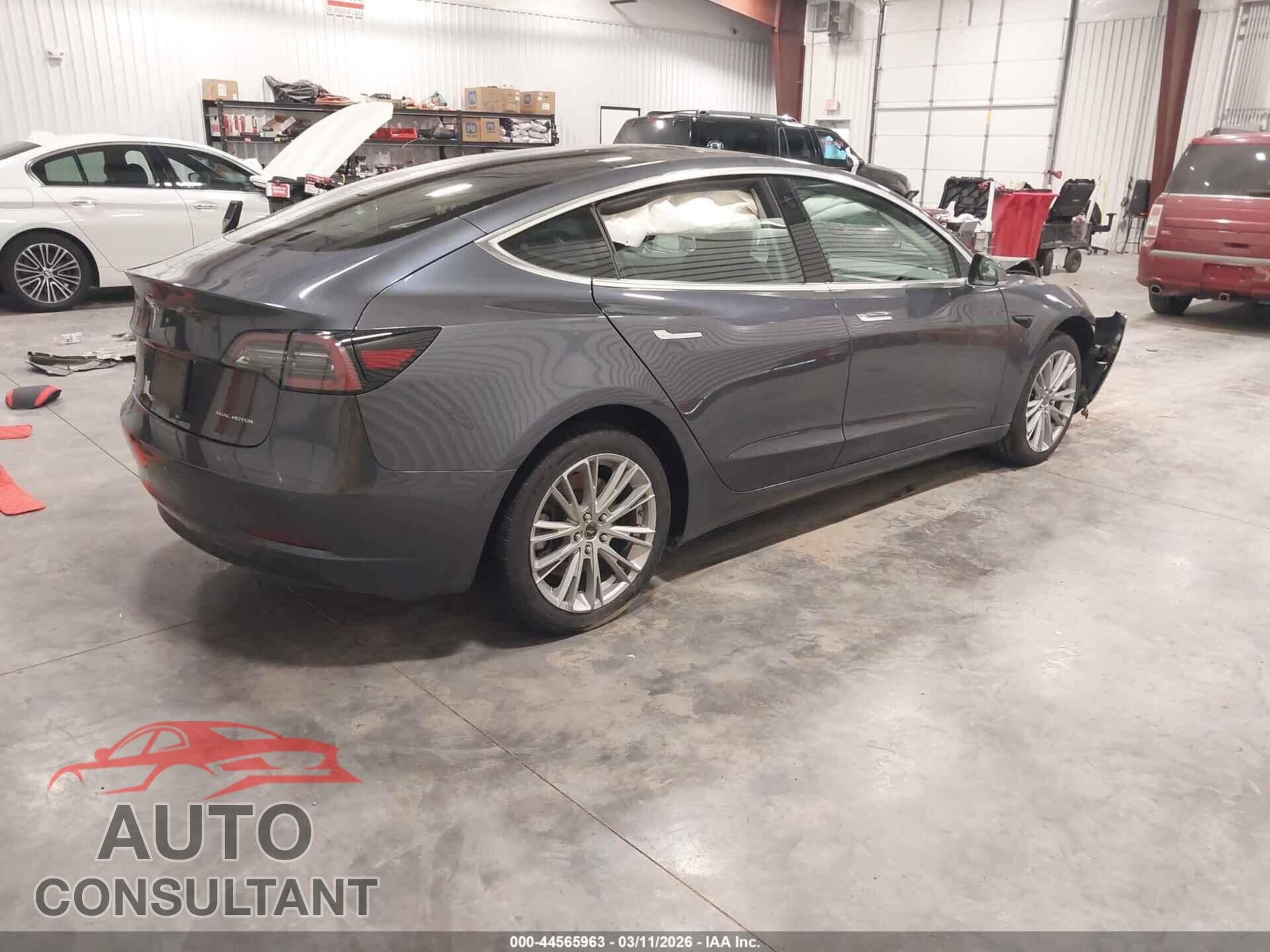 TESLA MODEL 3 2019 - 5YJ3E1EB4KF453086