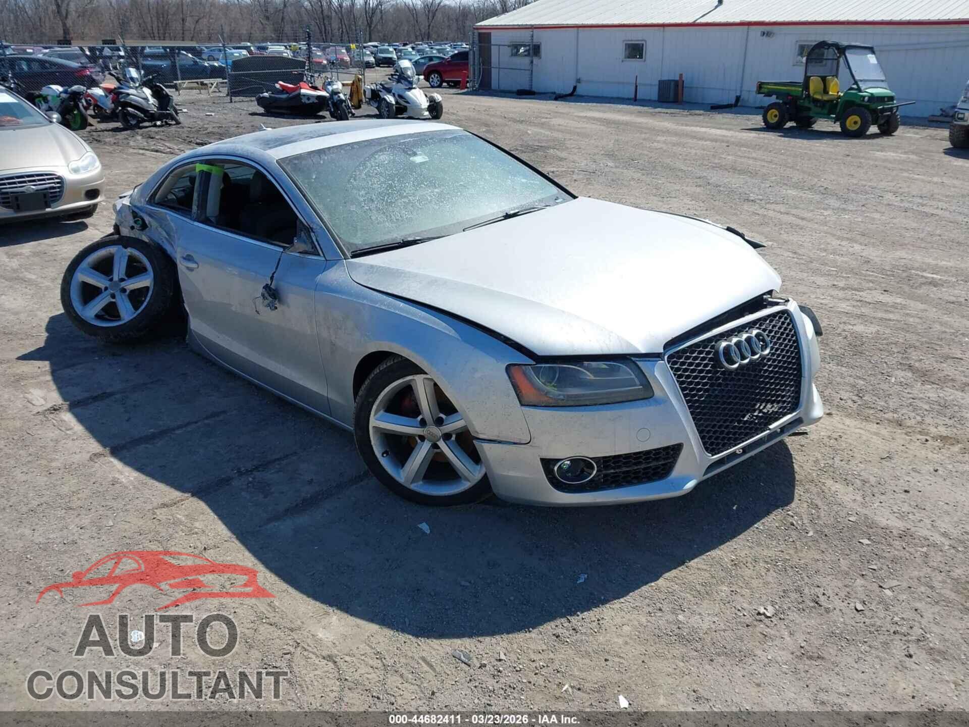 AUDI A5 2010 - WAULFAFRXAA002659