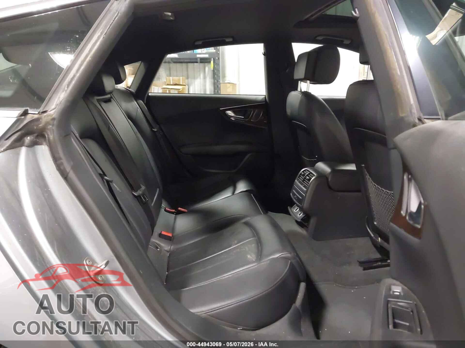 AUDI A7 2013 - WAUYGAFC9DN068535
