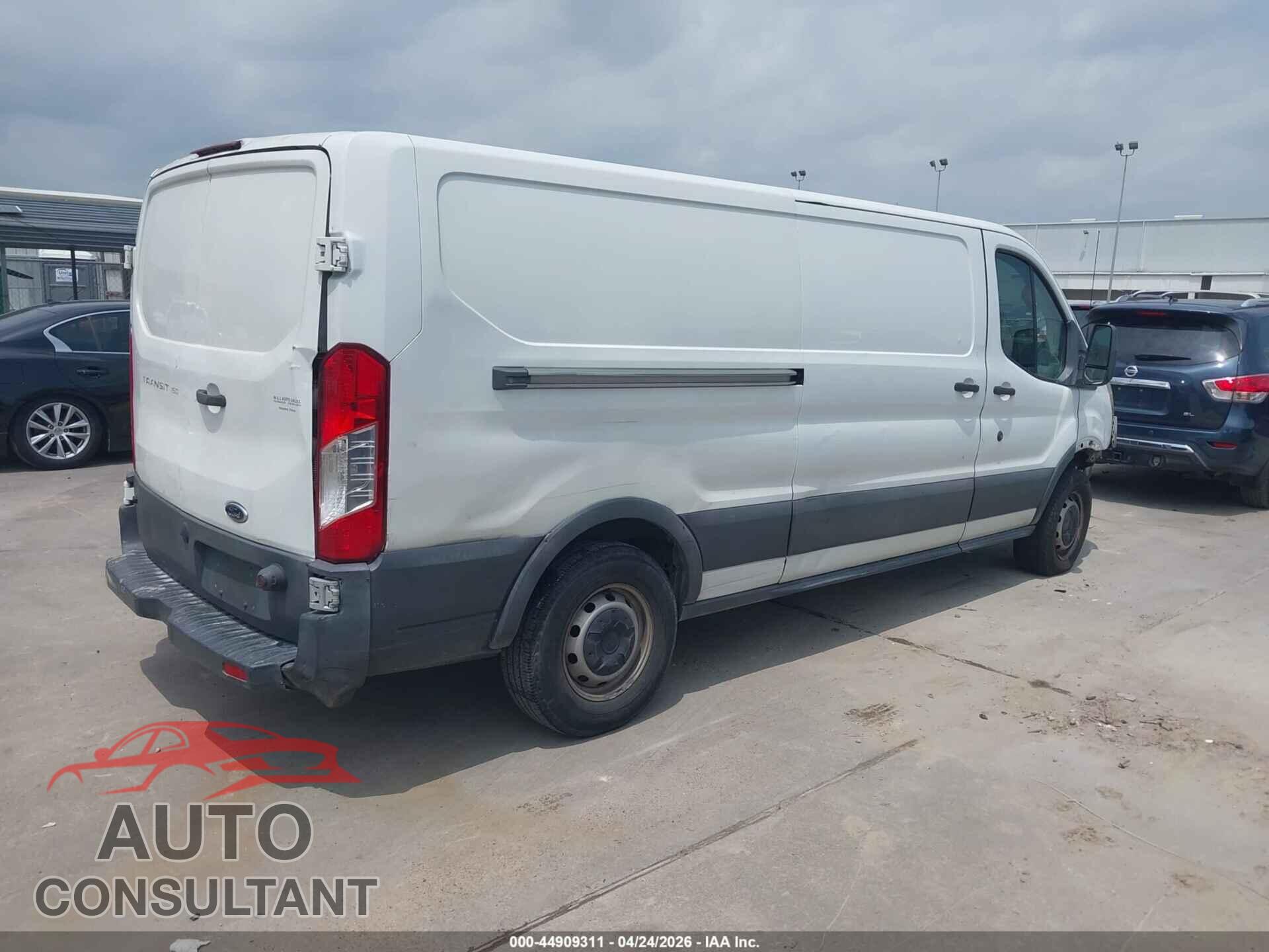 FORD TRANSIT-150 2017 - 1FTYE2YM3HKA25143