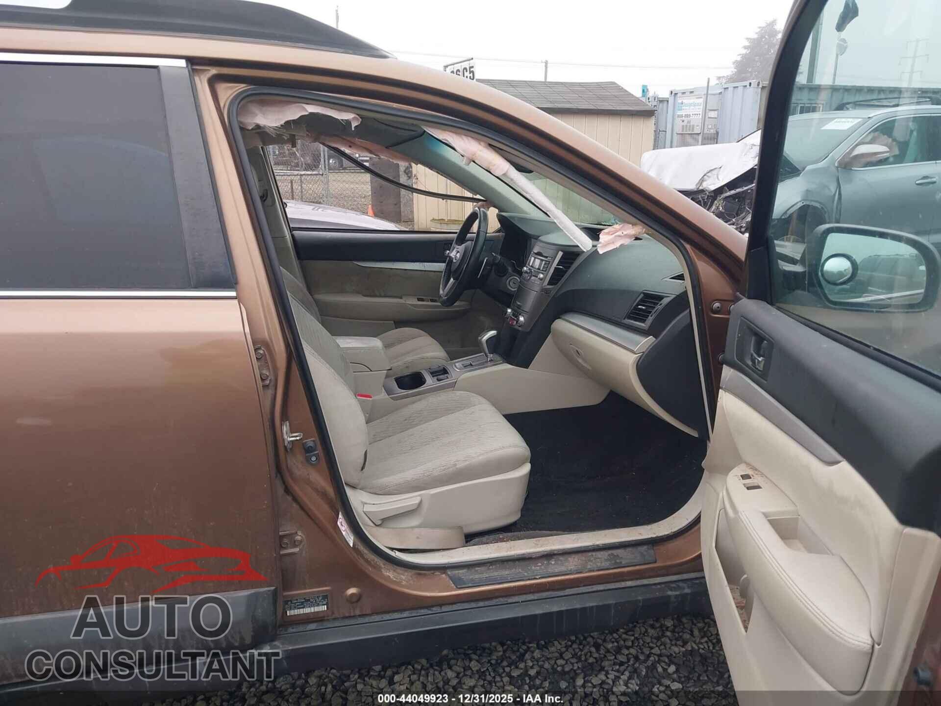 SUBARU OUTBACK 2011 - 4S4BRBCC5B3438686