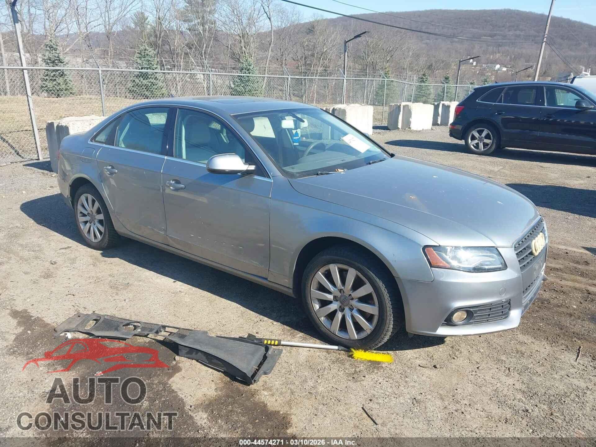 AUDI A4 2011 - WAUEFBFL3BN028587