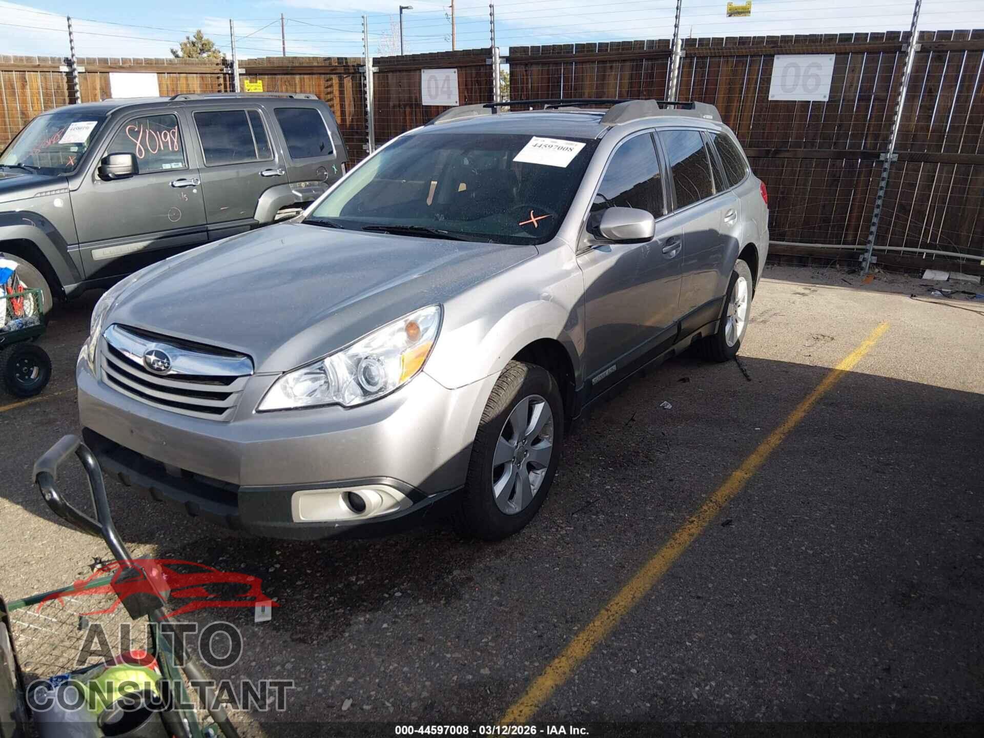 SUBARU OUTBACK 2011 - 4S4BRBKC7B3330975