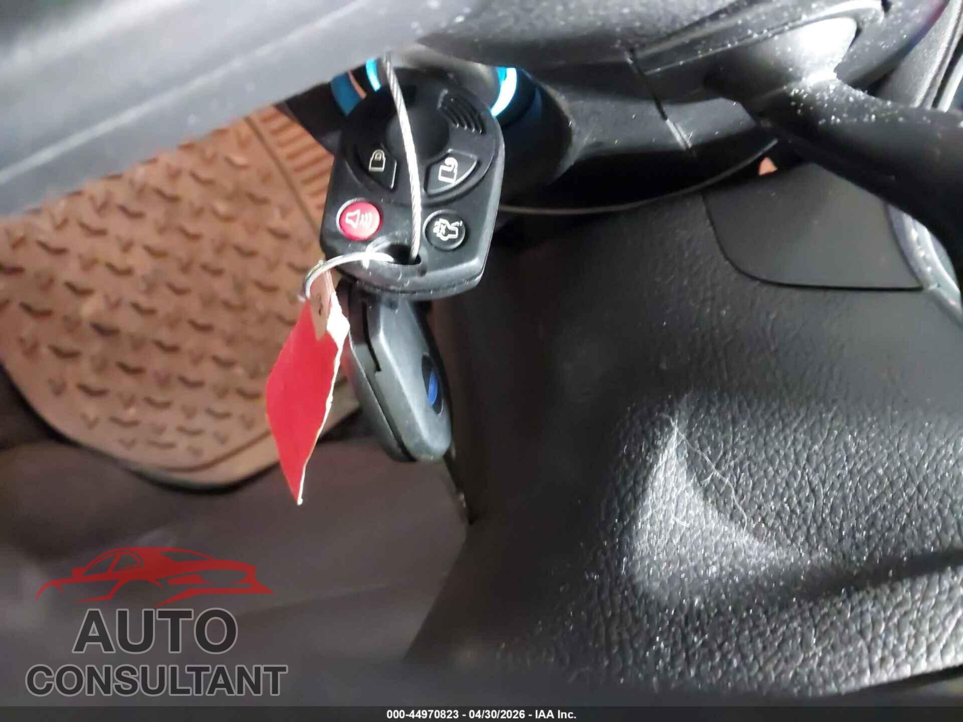 FORD FOCUS 2017 - 1FADP3F22HL314966