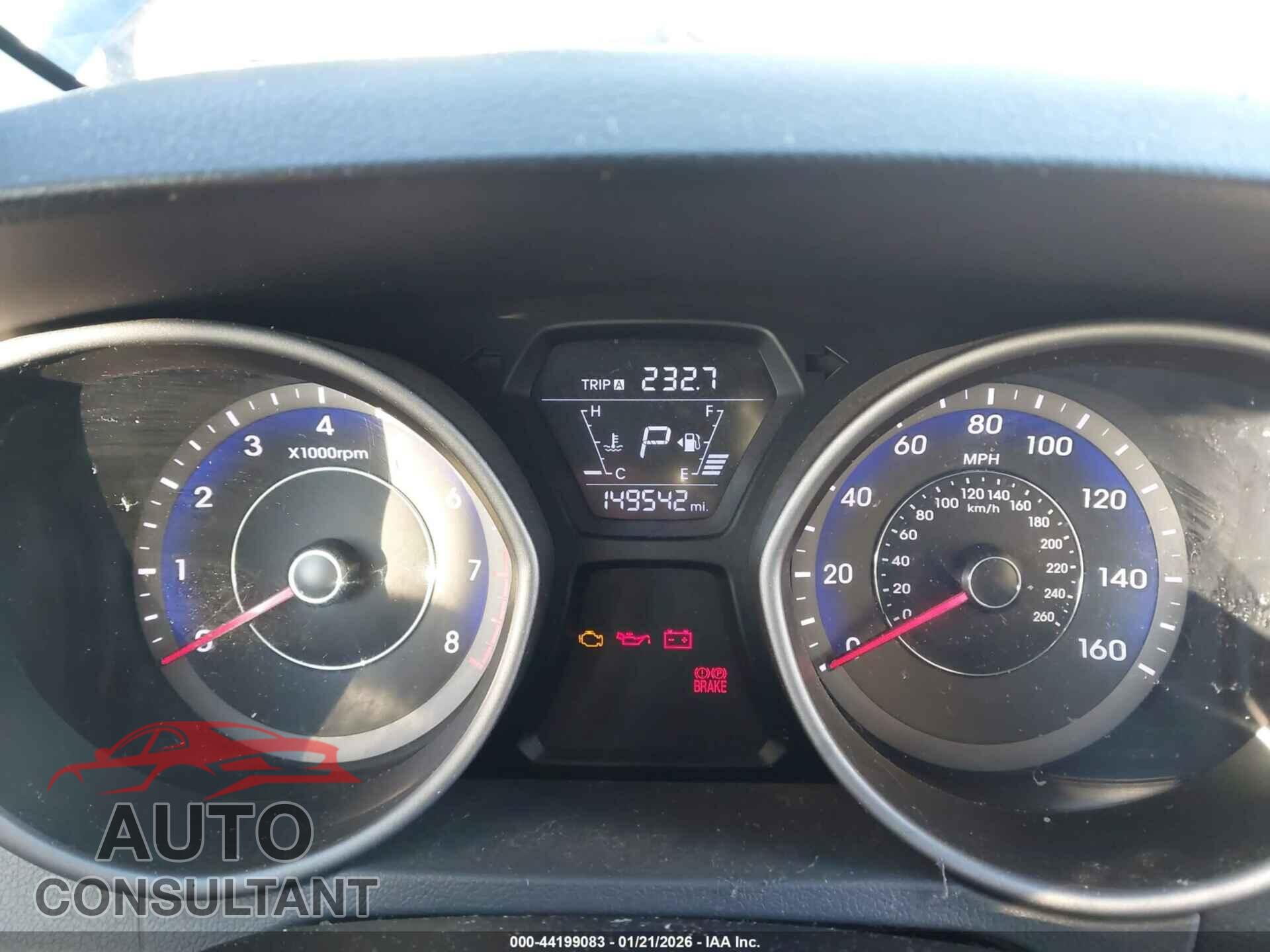 HYUNDAI ELANTRA 2015 - KMHDH4AH2FU382521
