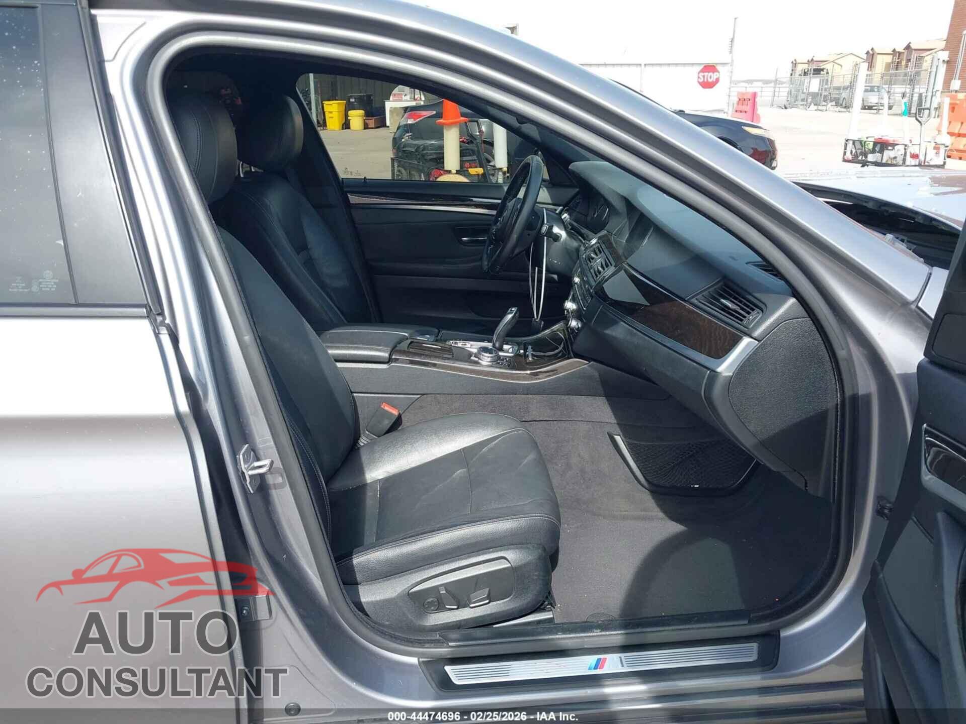 BMW 528I 2014 - WBA5A5C54ED509593