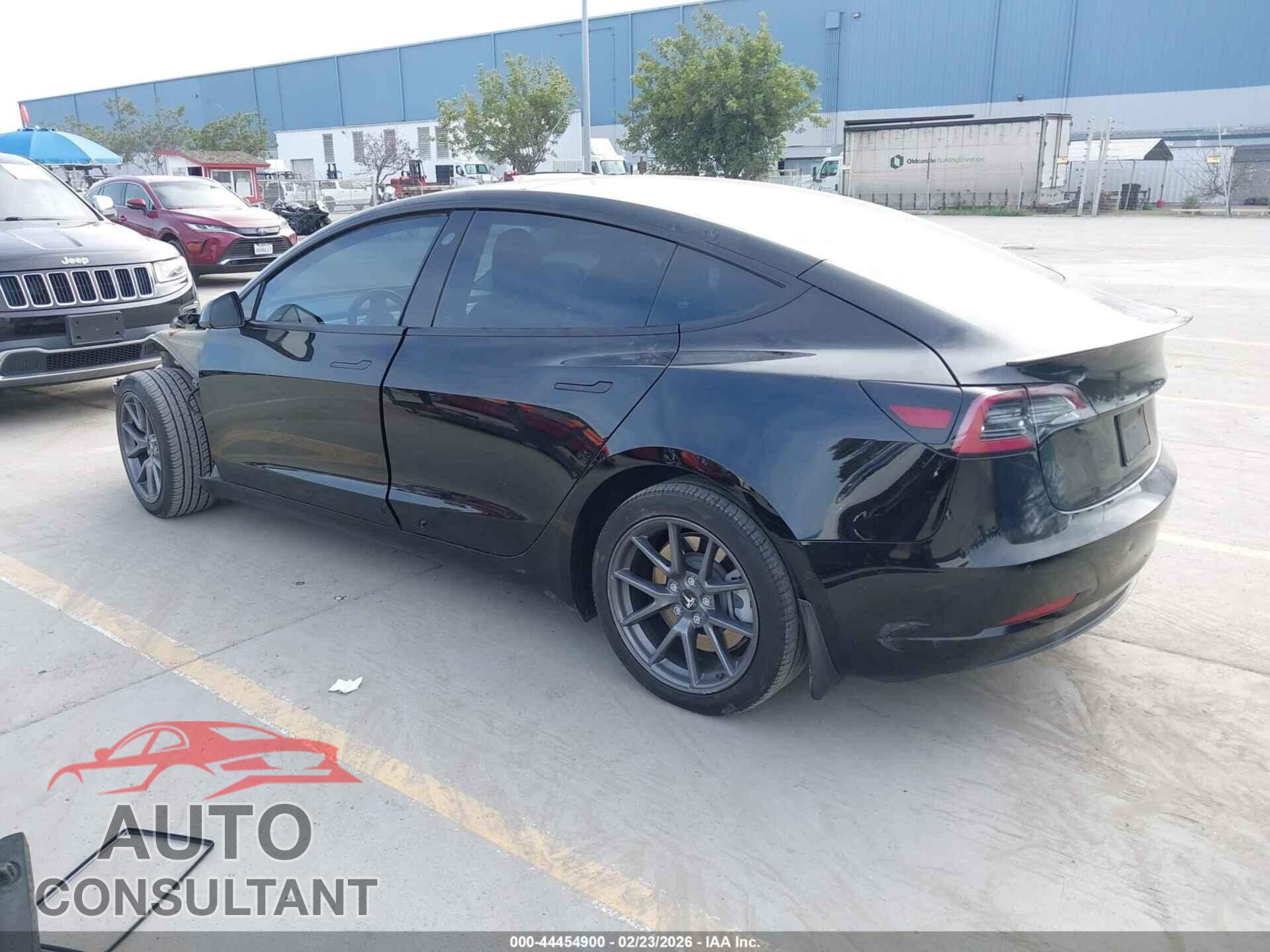 TESLA MODEL 3 2022 - 5YJ3E1EA7NF147771