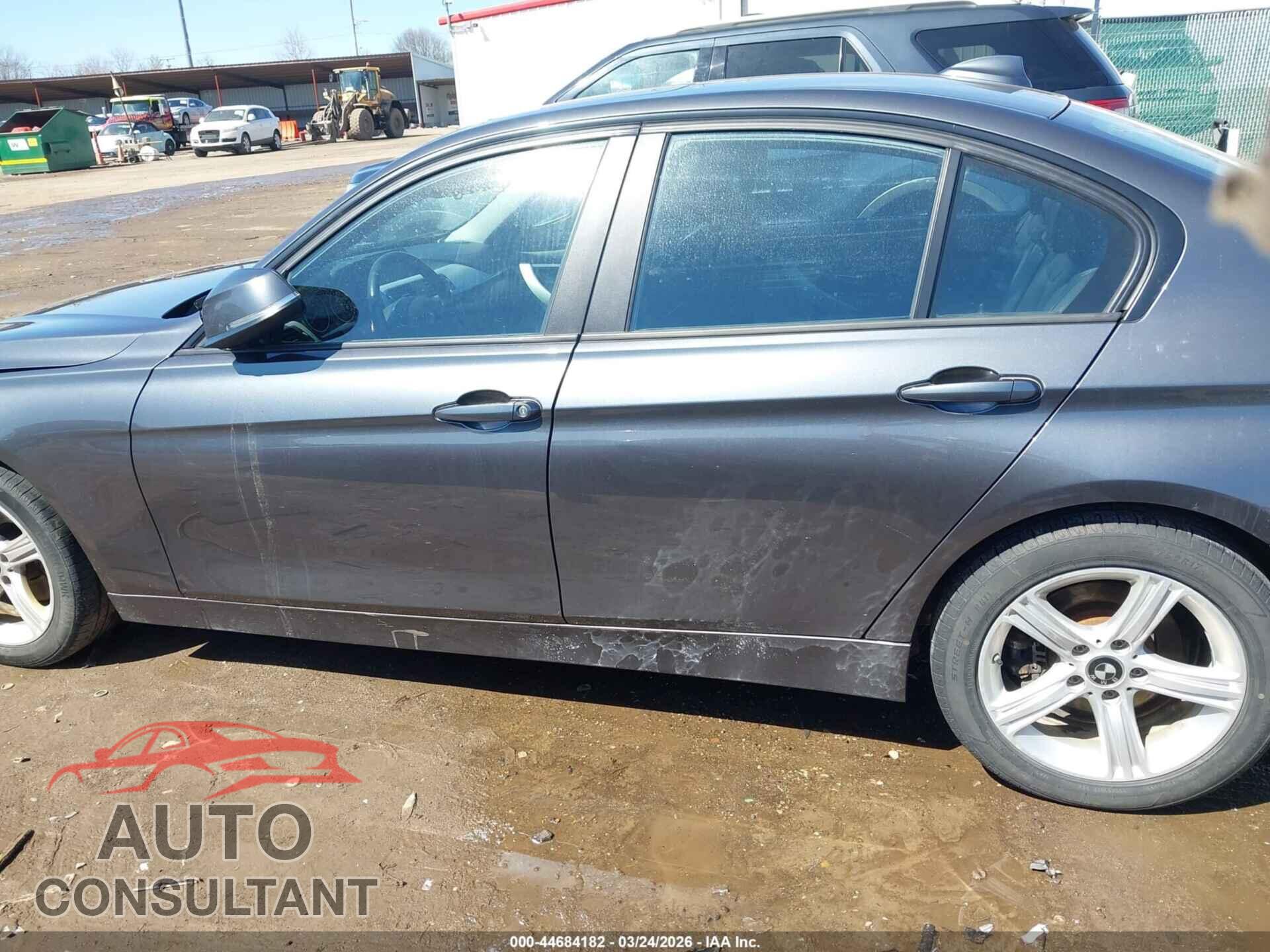 BMW 328I 2013 - WBA3B5C56DF594492