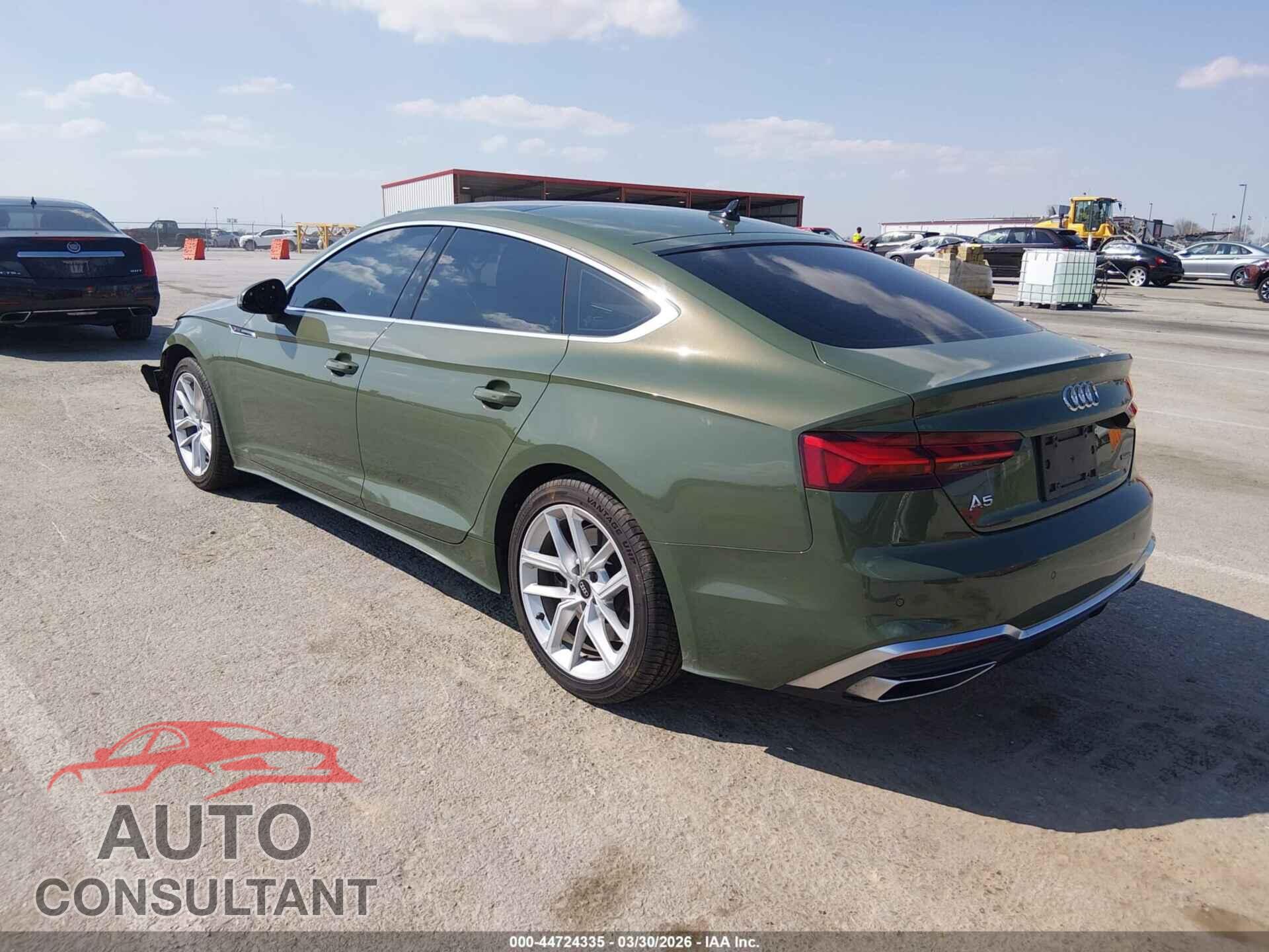 AUDI A5 SPORTBACK 2024 - WAUFACF52RA008066