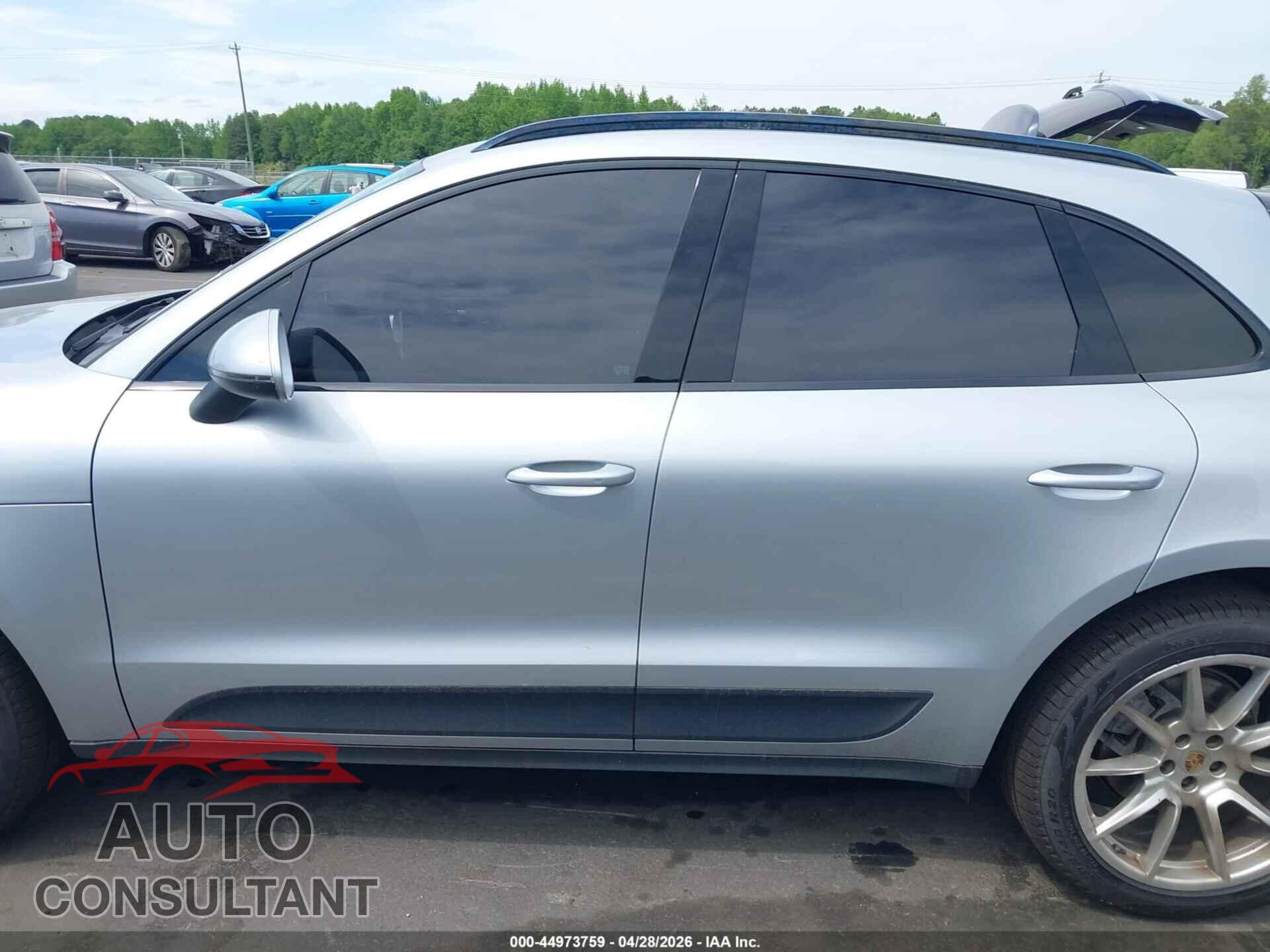 PORSCHE MACAN 2016 - WP1AB2A5XGLB51164
