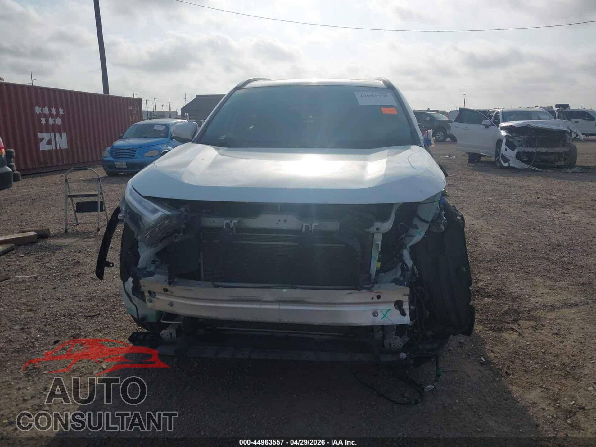 TOYOTA RAV4 2023 - JTMC1RFV2PD098405
