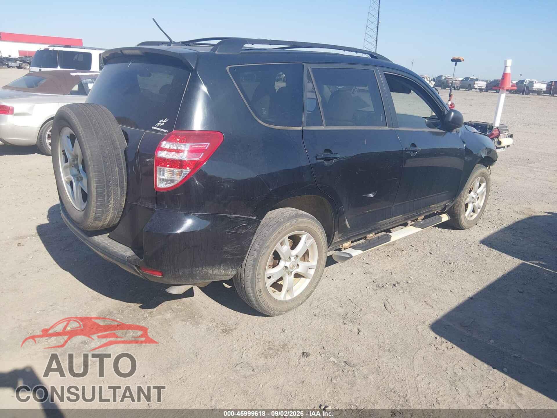 TOYOTA RAV4 2012 - JTMZF4DV3CD032425