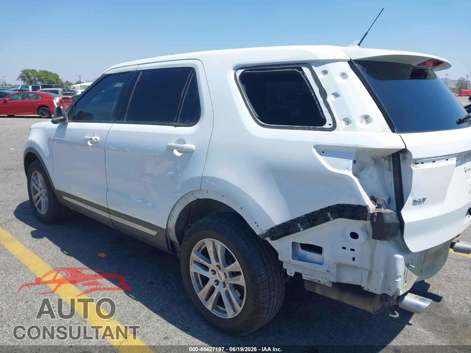 FORD EXPLORER 2018 - 1FM5K8D82JGB91200