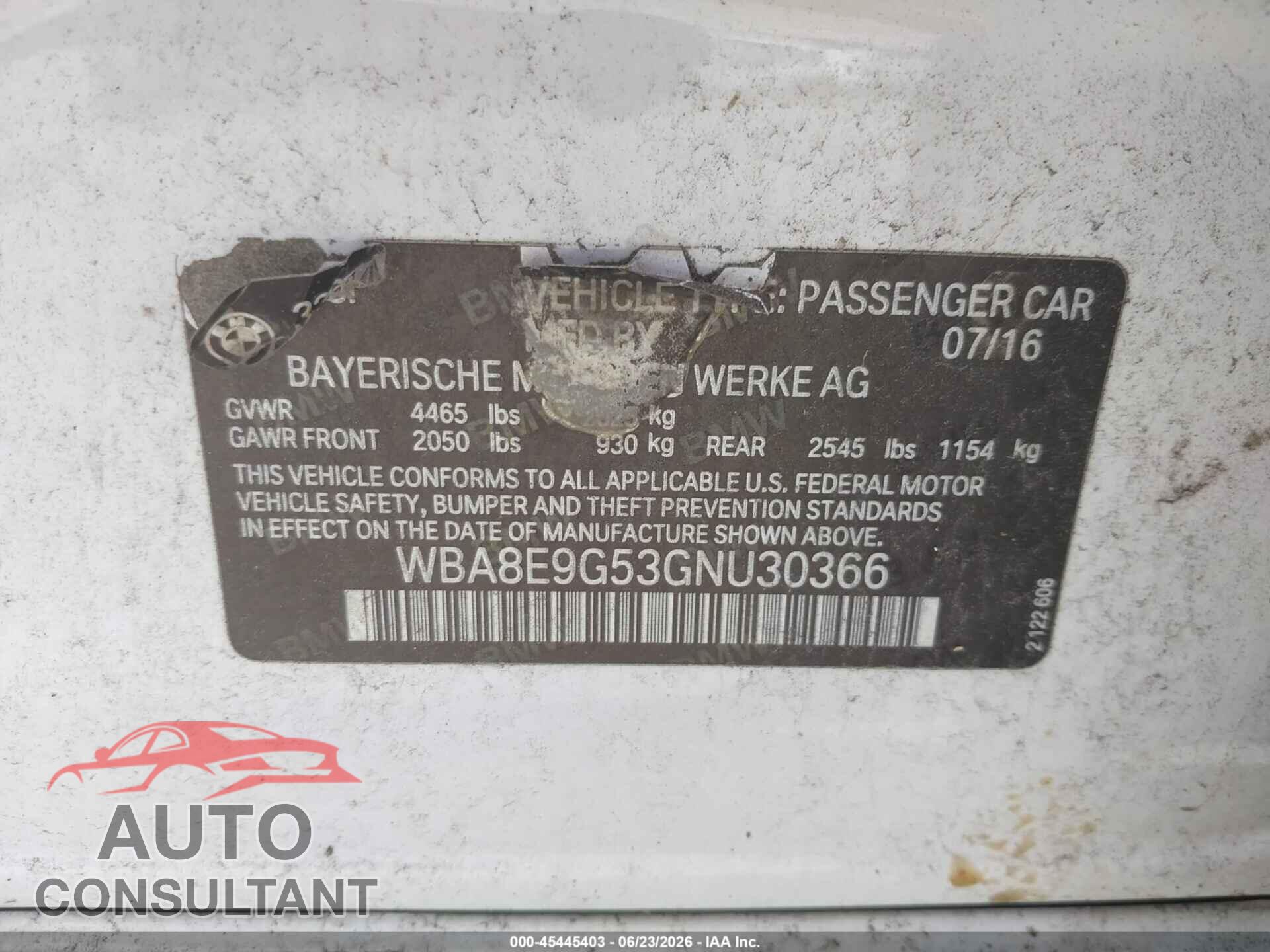 BMW 328I 2016 - WBA8E9G53GNU30366