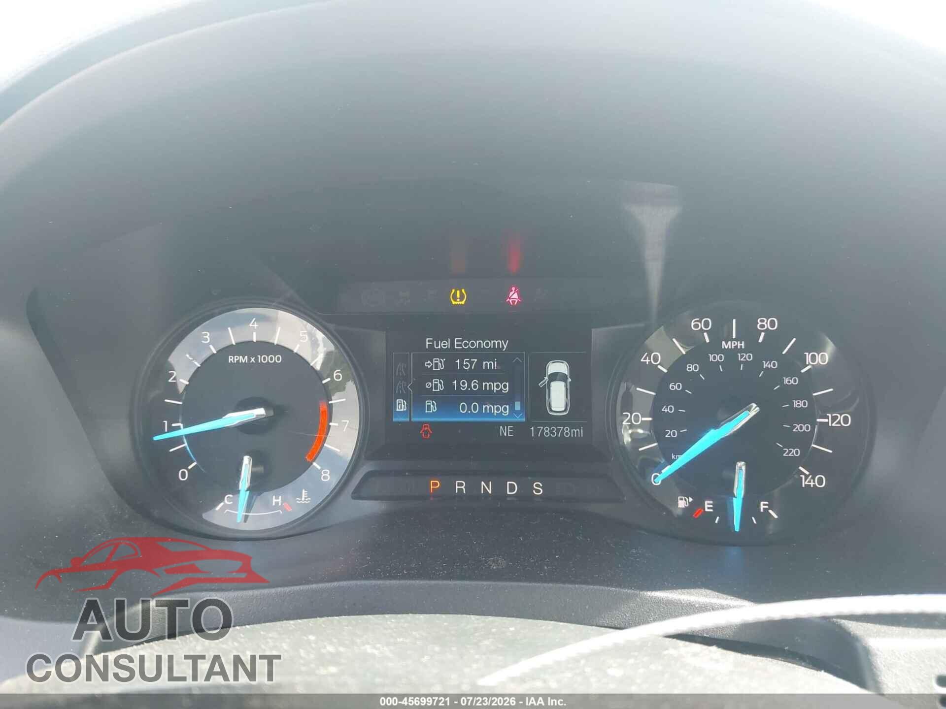 FORD EXPLORER 2018 - 1FM5K8BH0JGB33783