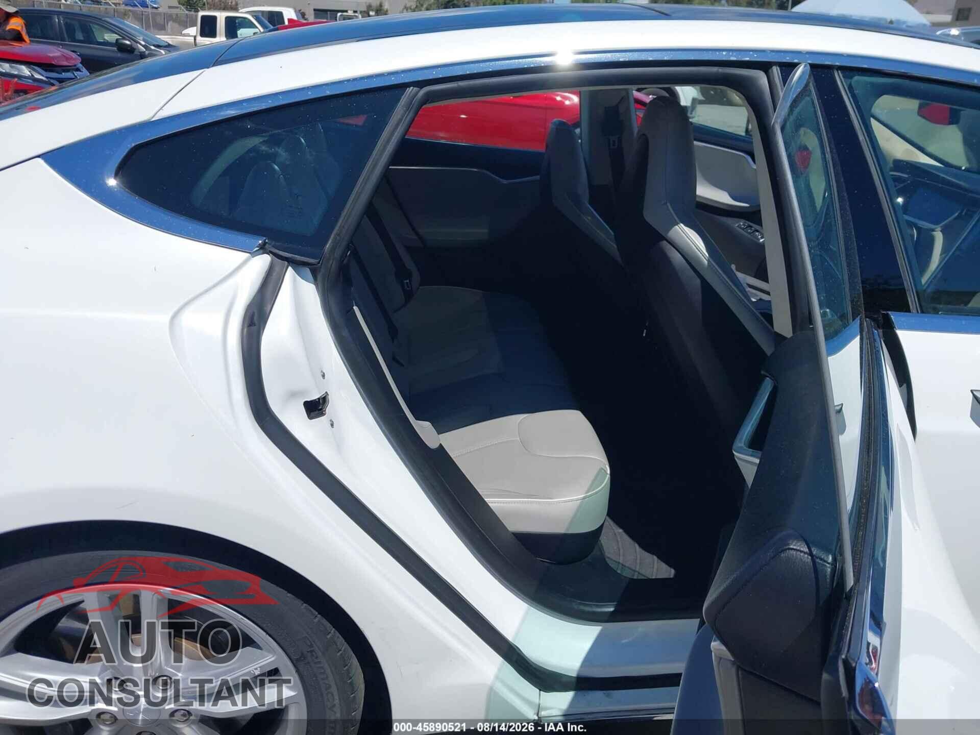 TESLA MODEL S 2012 - 5YJSA1DP2CFP02751