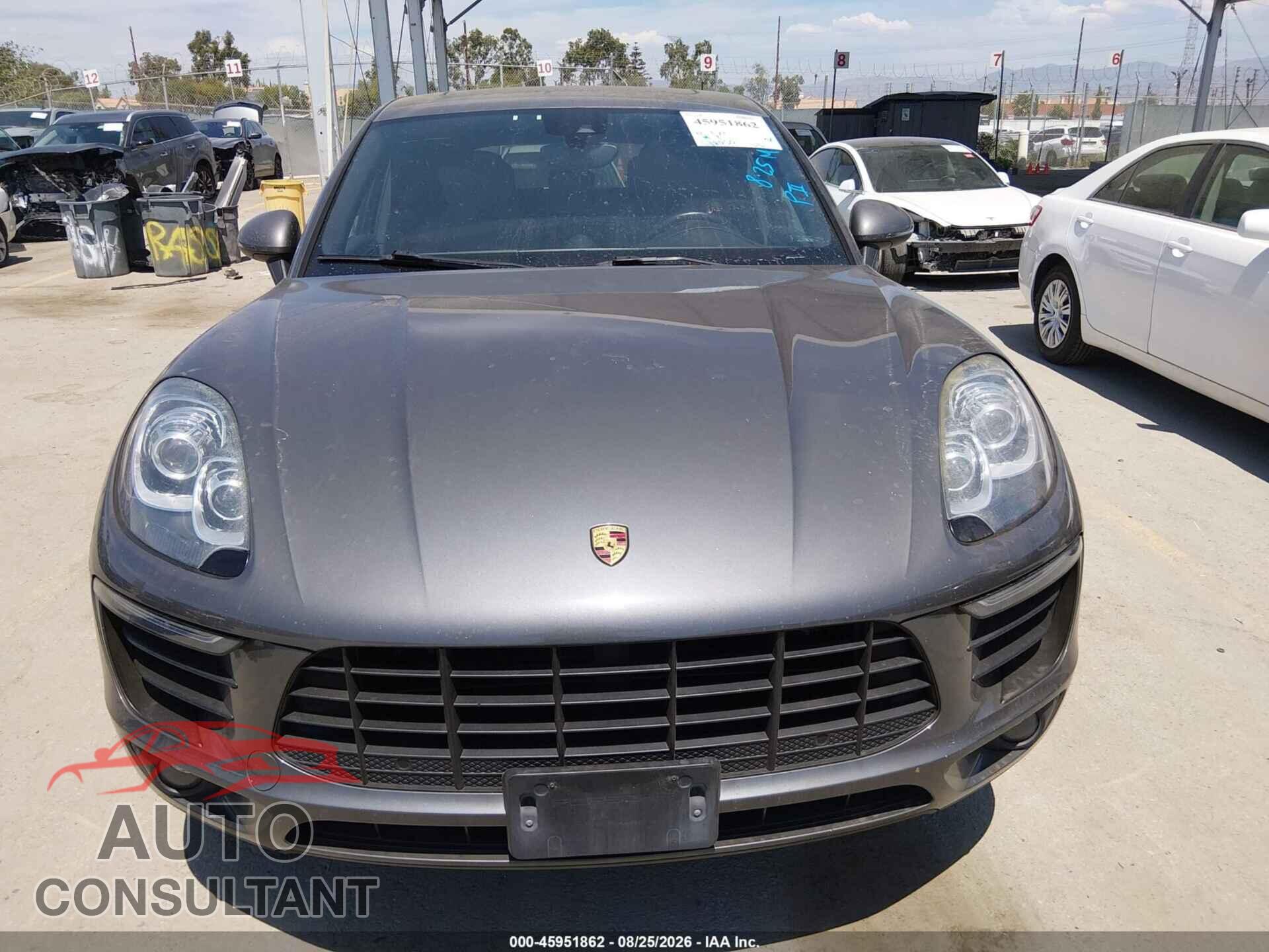 PORSCHE MACAN 2018 - WP1AA2A55JLB09351