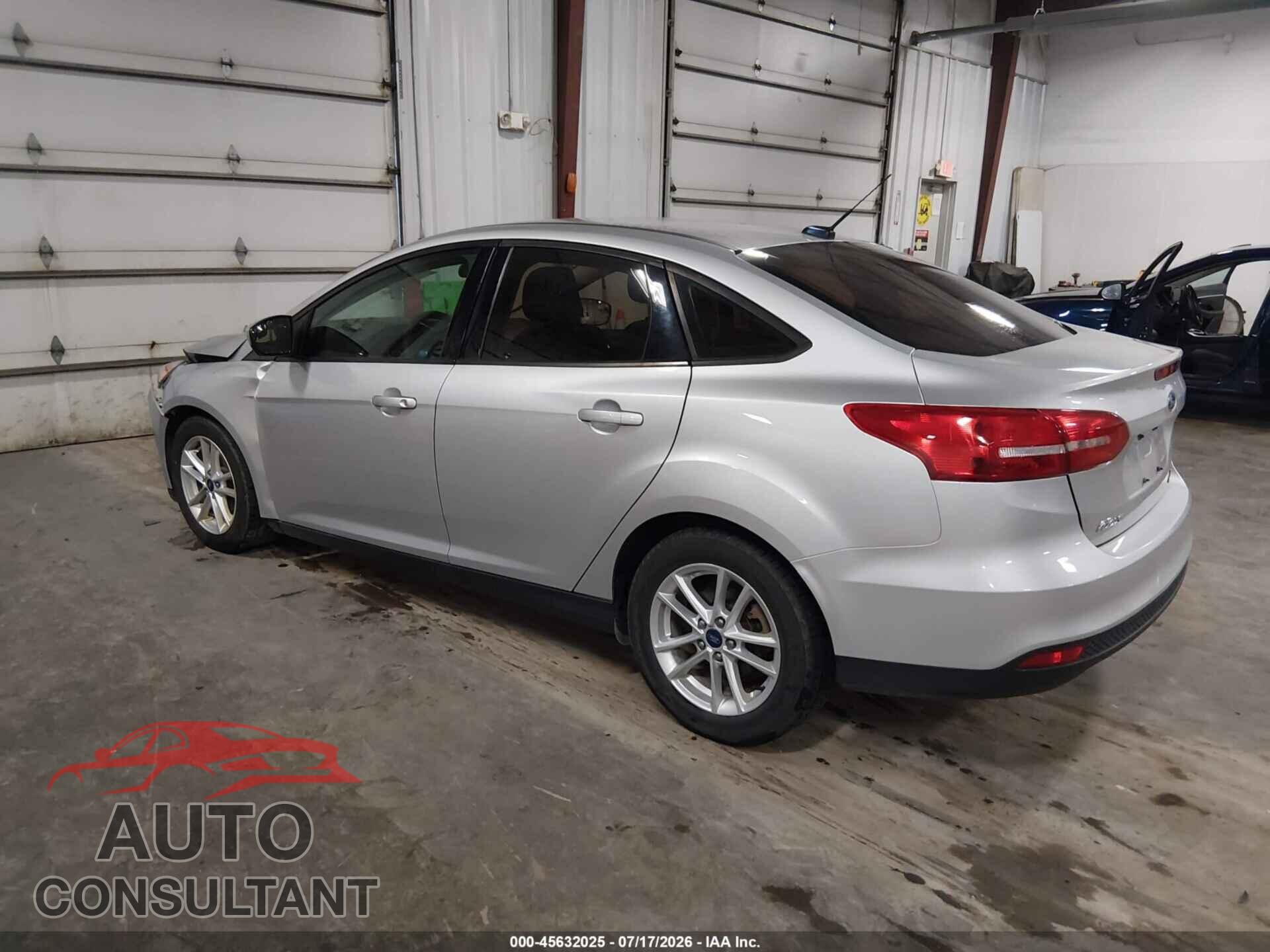 FORD FOCUS 2018 - 1FADP3FE0JL325559