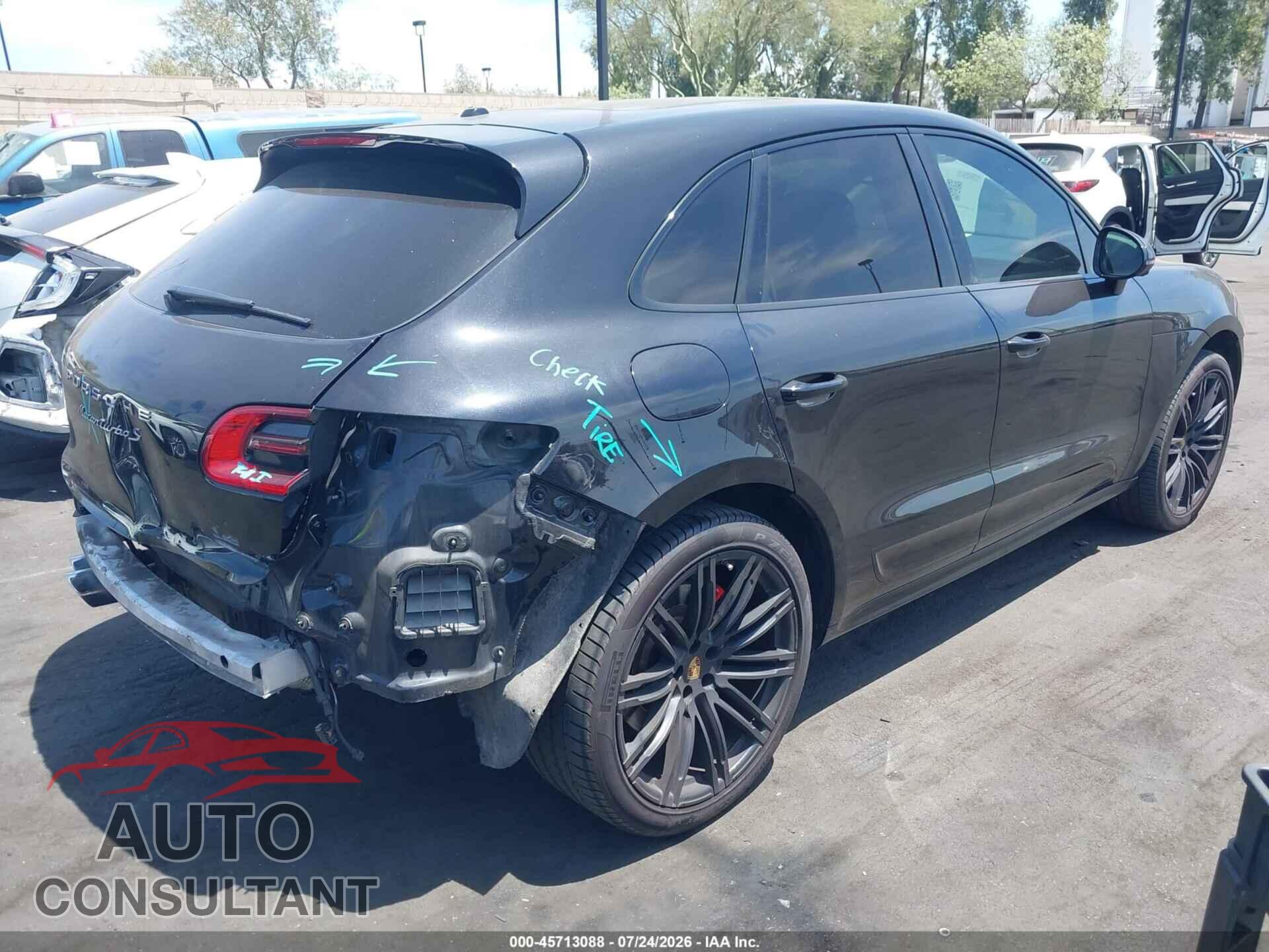 PORSCHE MACAN 2017 - WP1AF2A57HLB62063