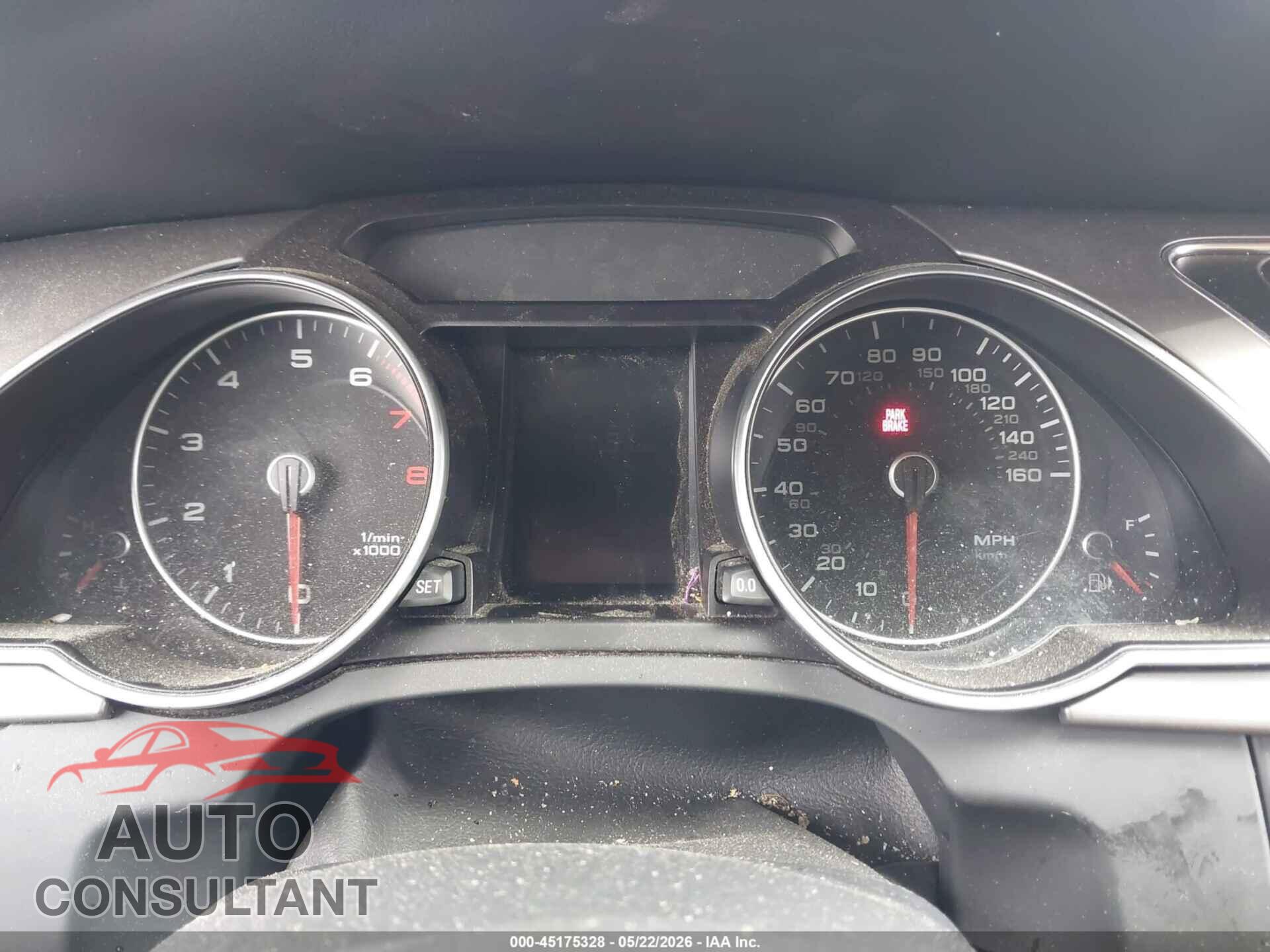 AUDI A5 2013 - WAUCFAFR1DA037417