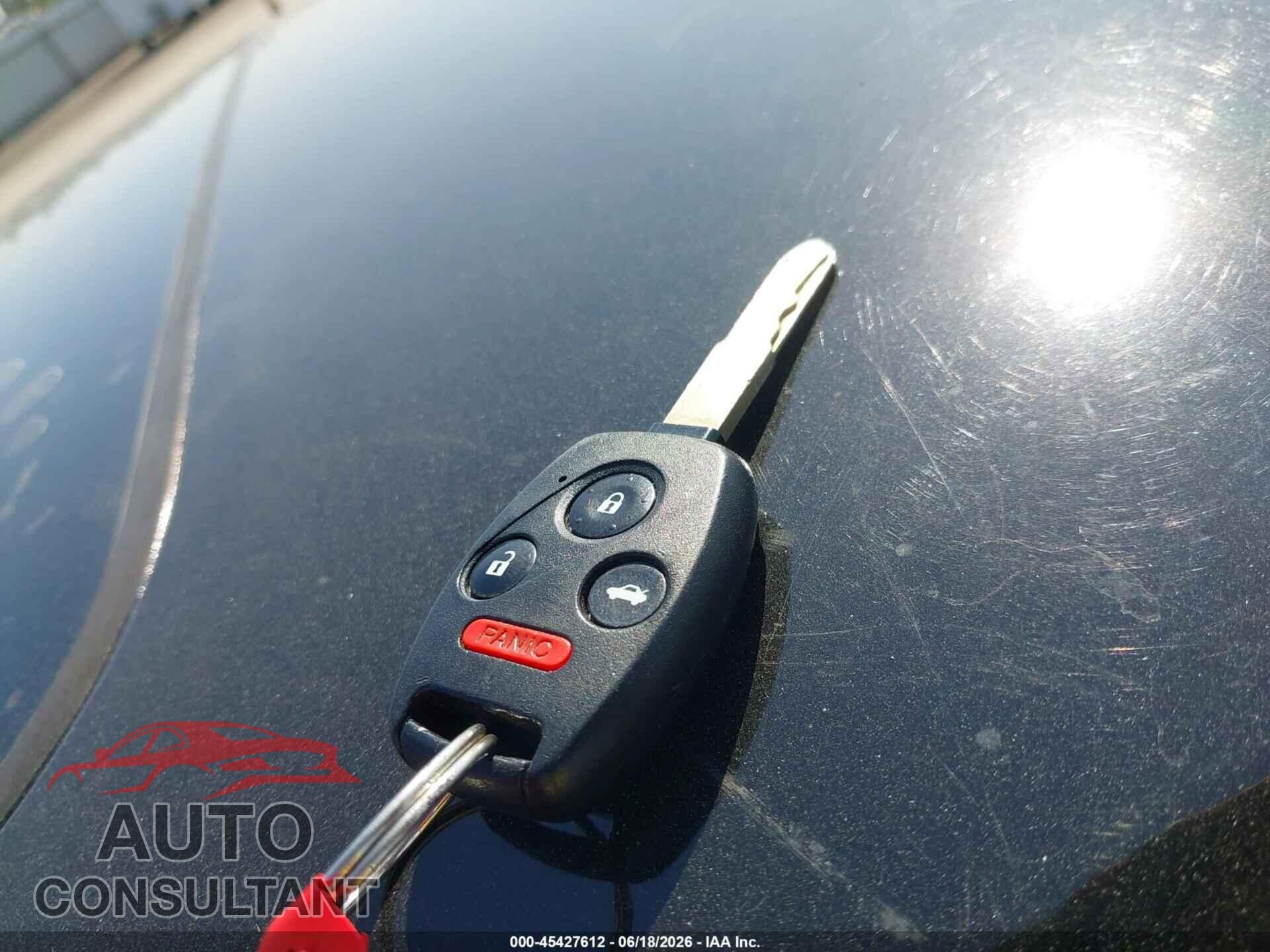 HONDA CIVIC 2012 - 2HGFB2F98CH555303