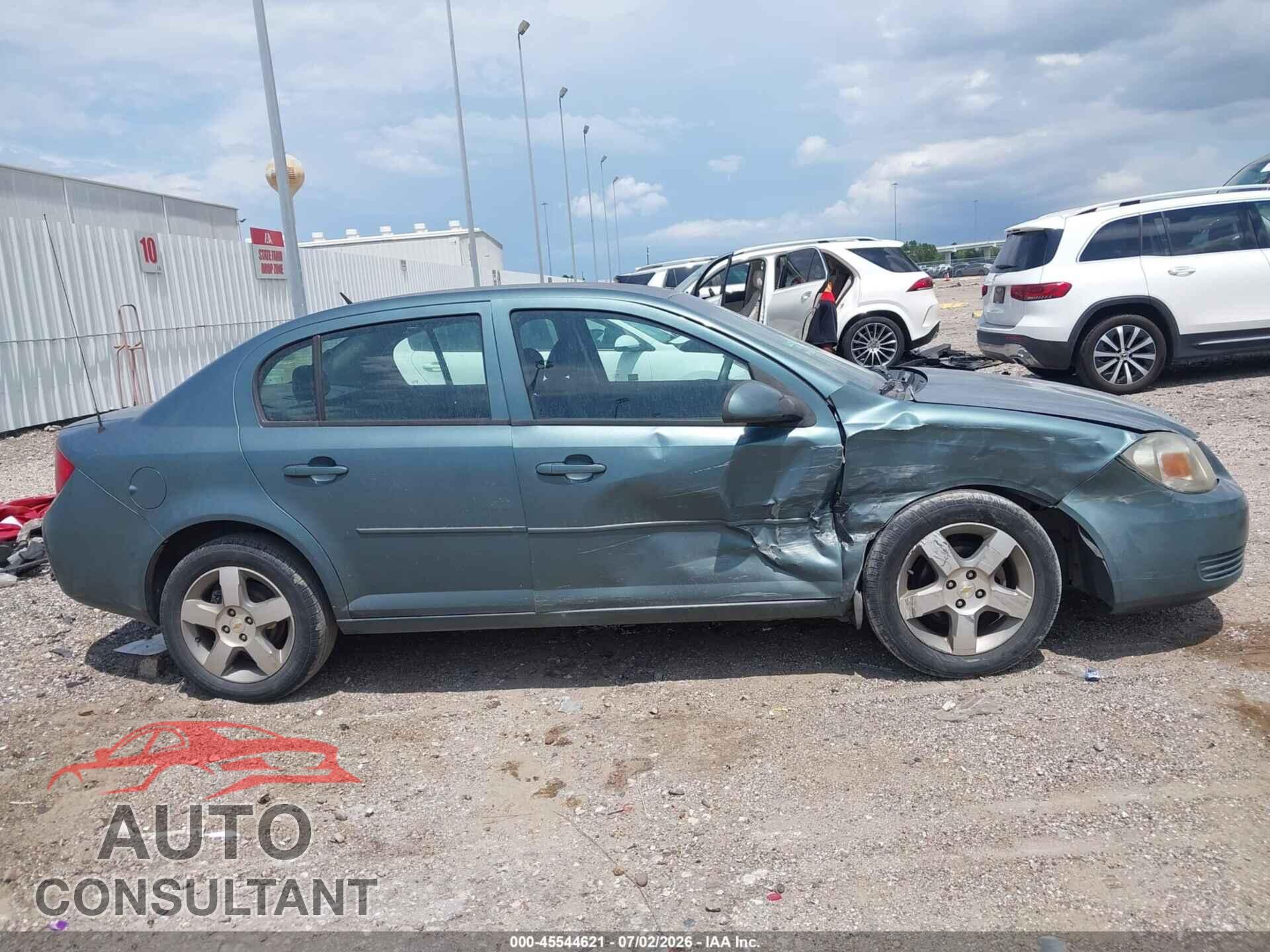 CHEVROLET COBALT 2010 - 1G1AD5F53A7162425