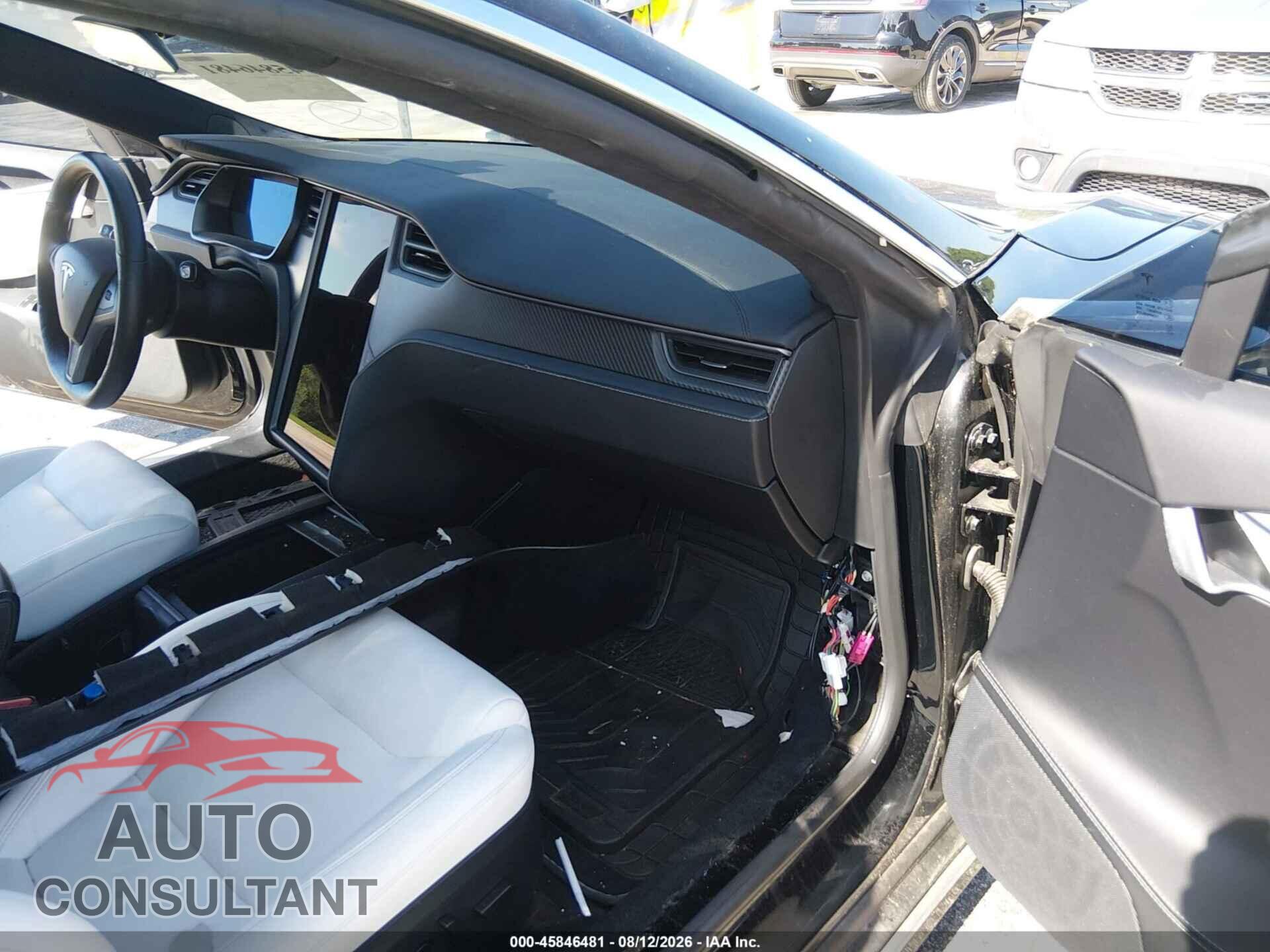 TESLA MODEL S 2021 - 5YJSA1E48MF424282