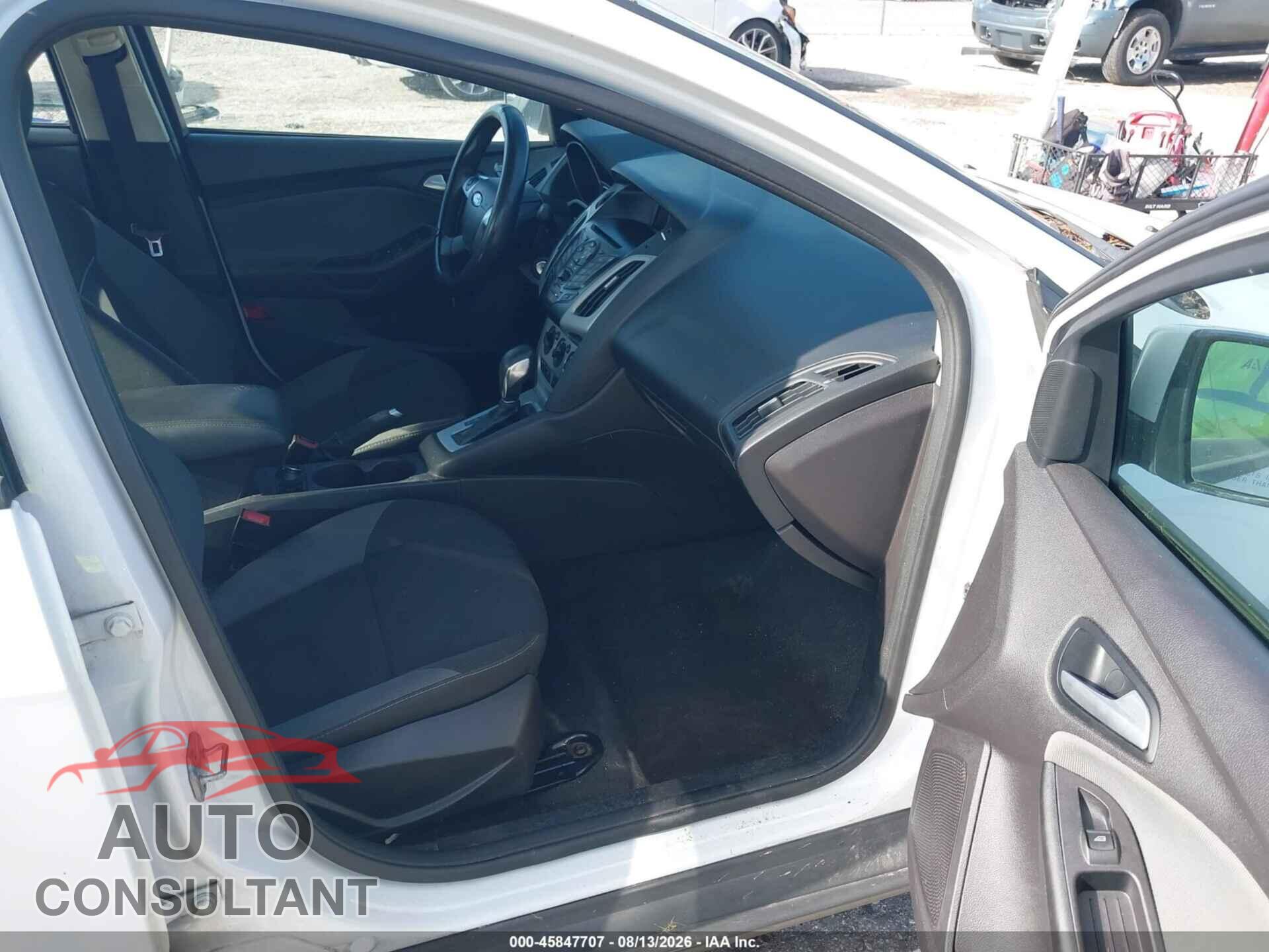 FORD FOCUS 2014 - 1FADP3F24EL251994