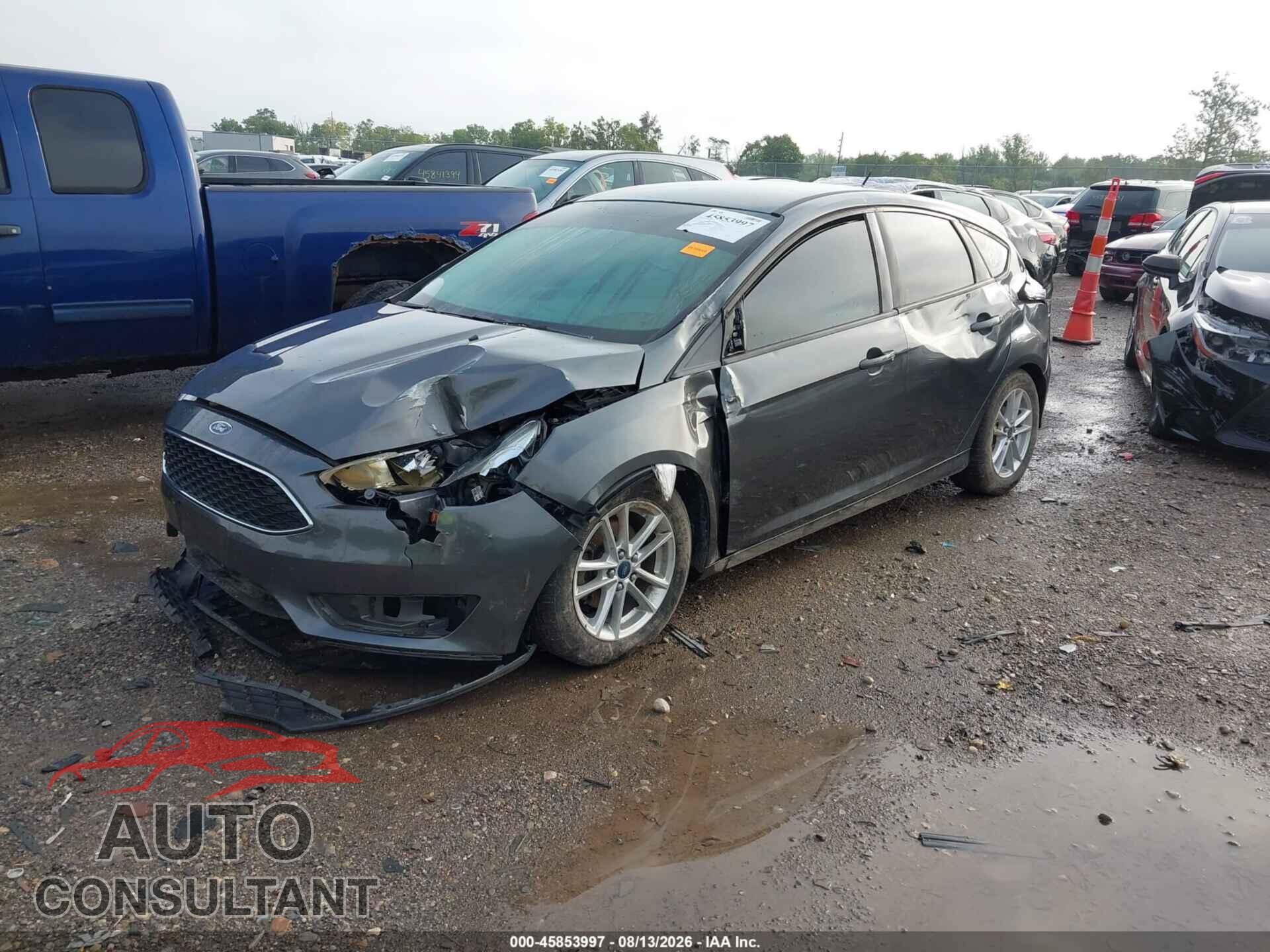 FORD FOCUS 2016 - 1FADP3K26GL242416