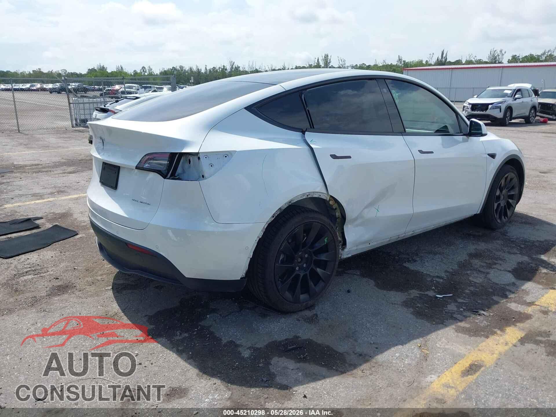TESLA MODEL Y 2021 - 5YJYGDEE7MF115566