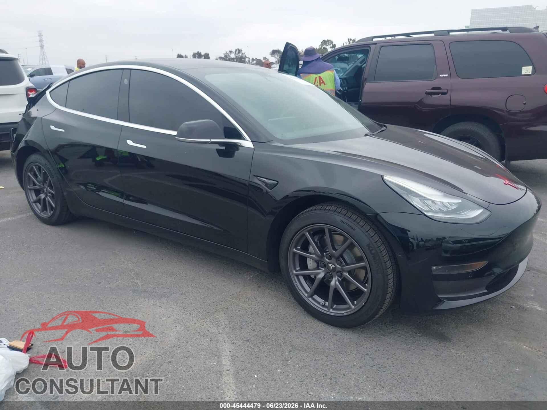 TESLA MODEL 3 2019 - 5YJ3E1EA7KF410272