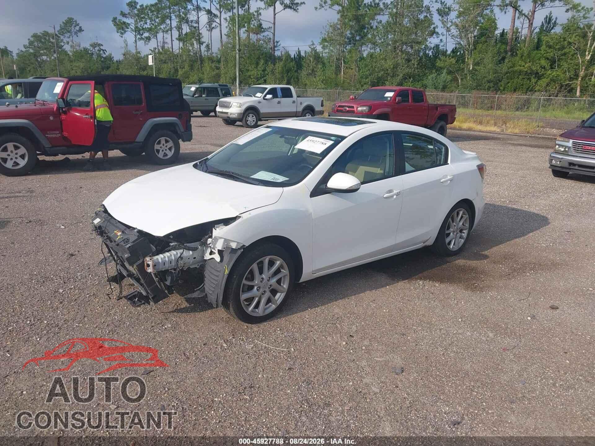 MAZDA MAZDA3 2012 - JM1BL1V55C1616219