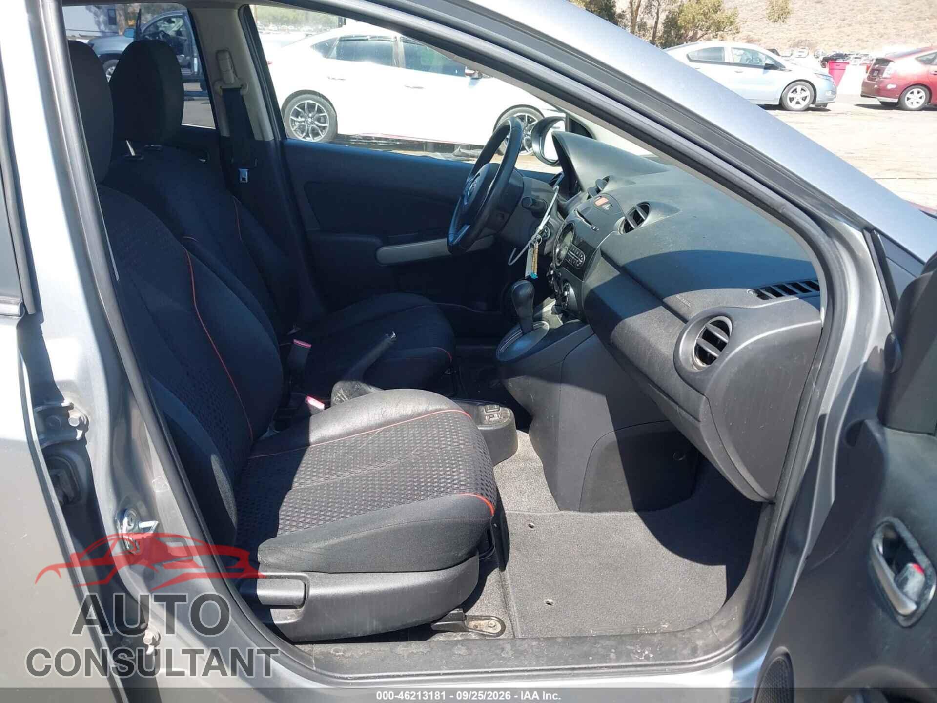 MAZDA MAZDA2 2013 - JM1DE1LZ9D0161181