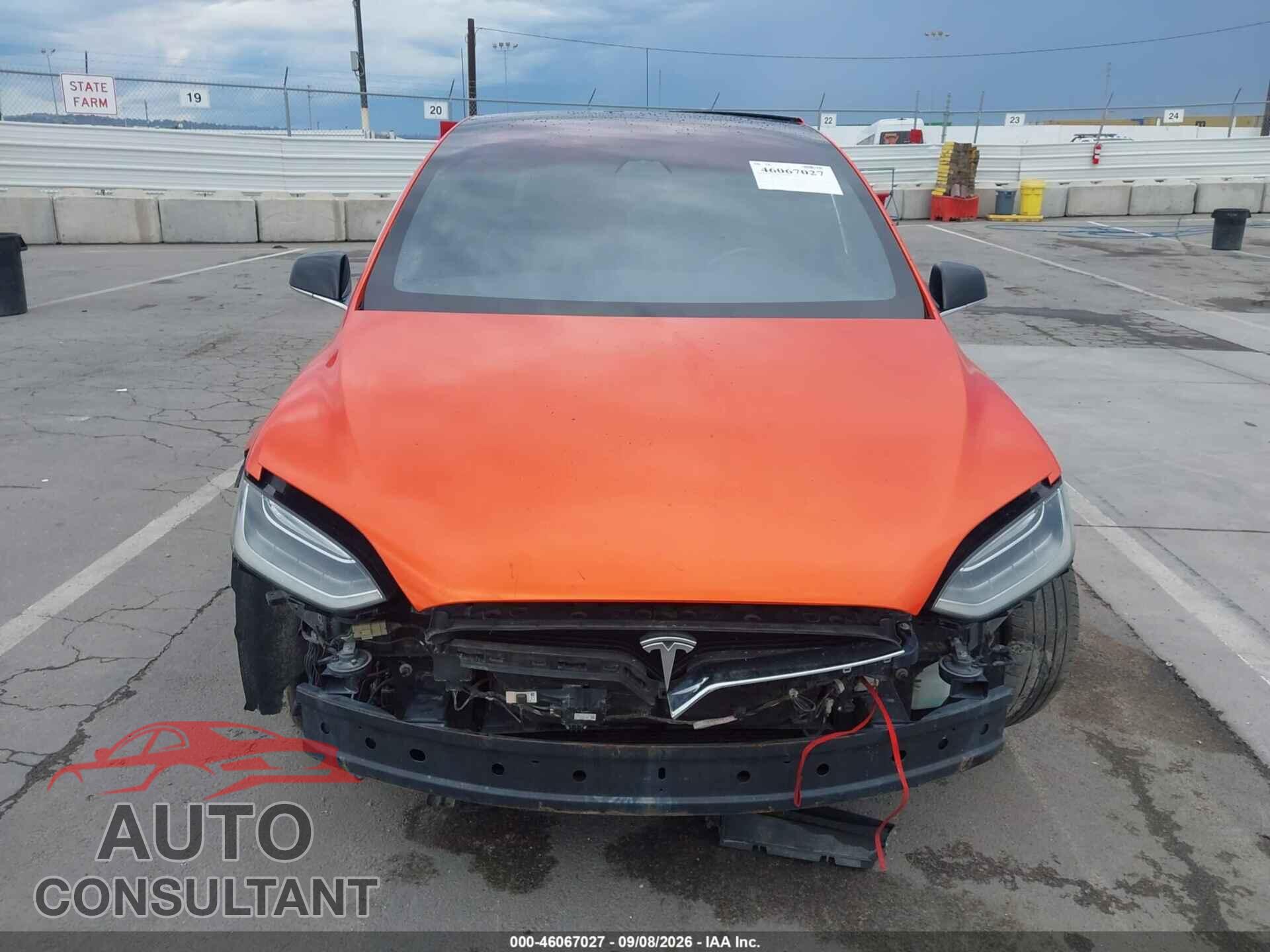 TESLA MODEL X 2016 - 5YJXCDE22GF032208