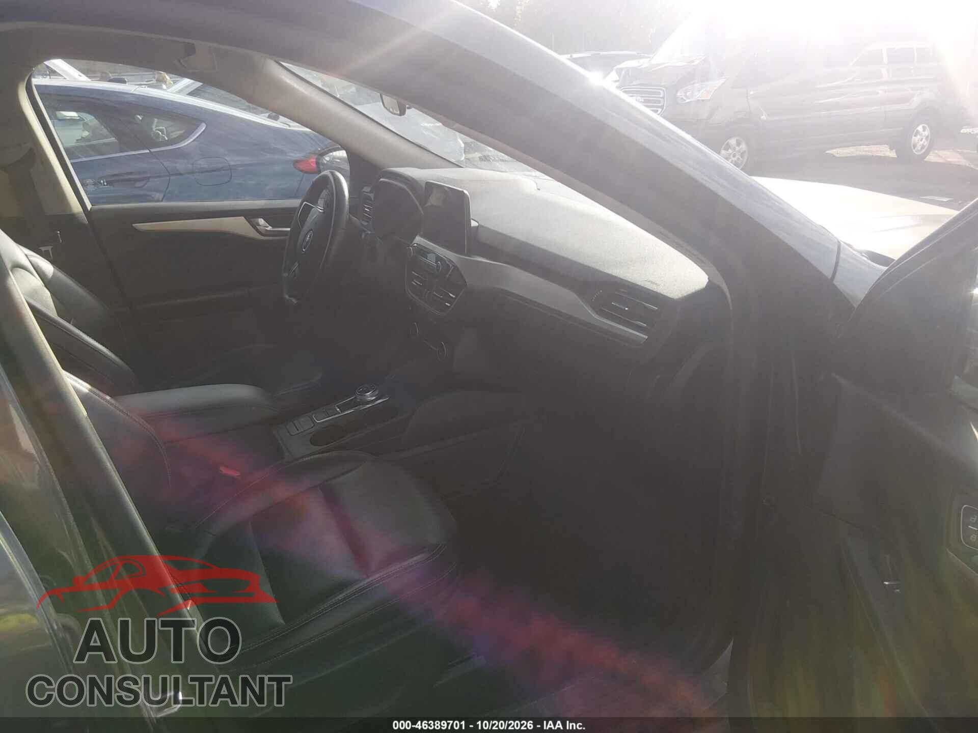 FORD ESCAPE 2020 - 1FMCU0H63LUA54640