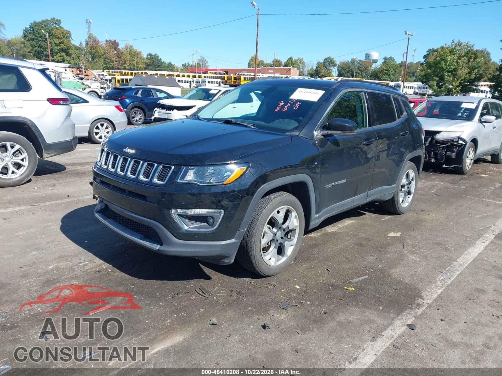 JEEP COMPASS 2018 - 3C4NJCCB4JT124018