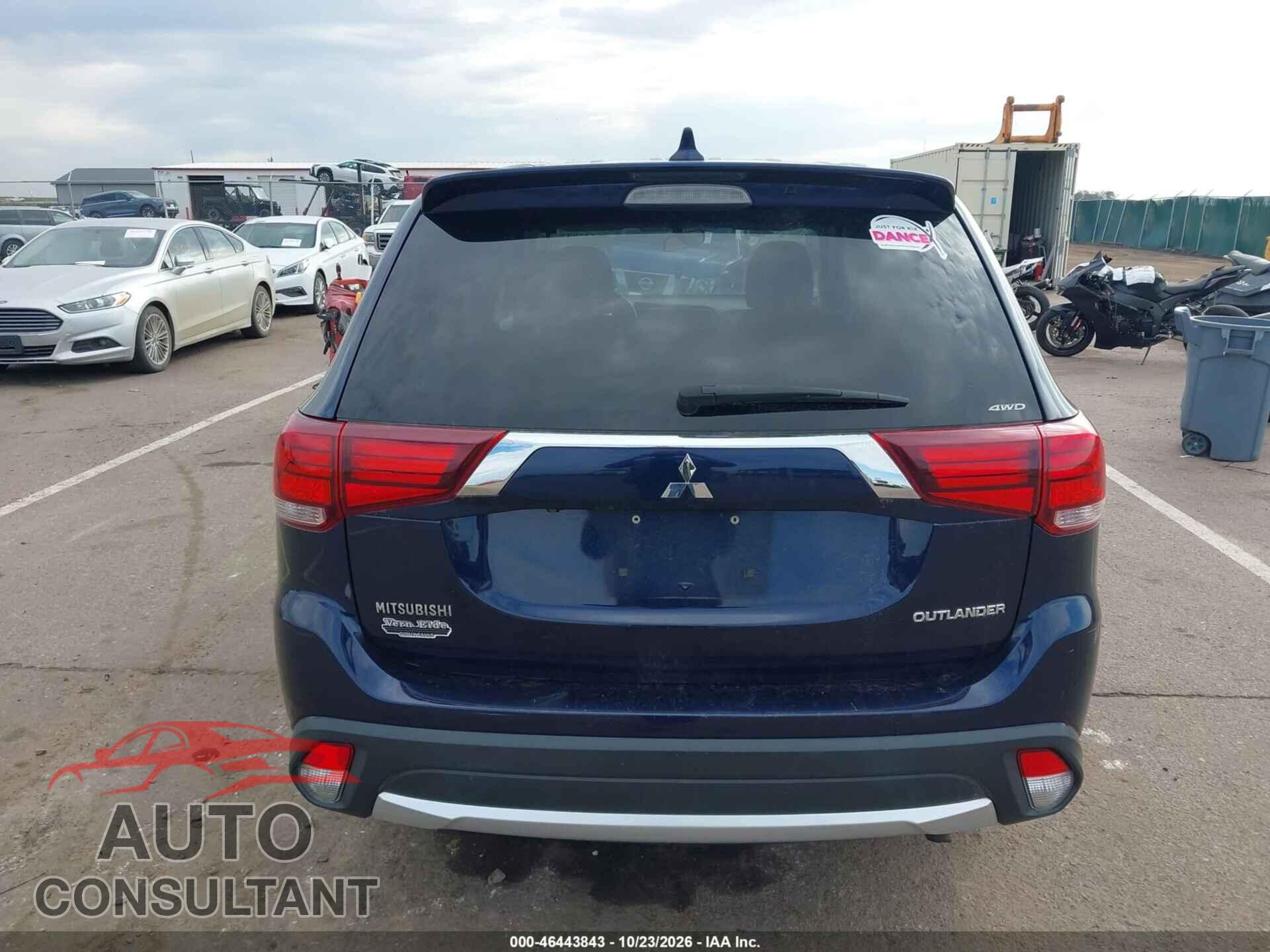 MITSUBISHI OUTLANDER 2017 - JA4AZ2A37HZ071003