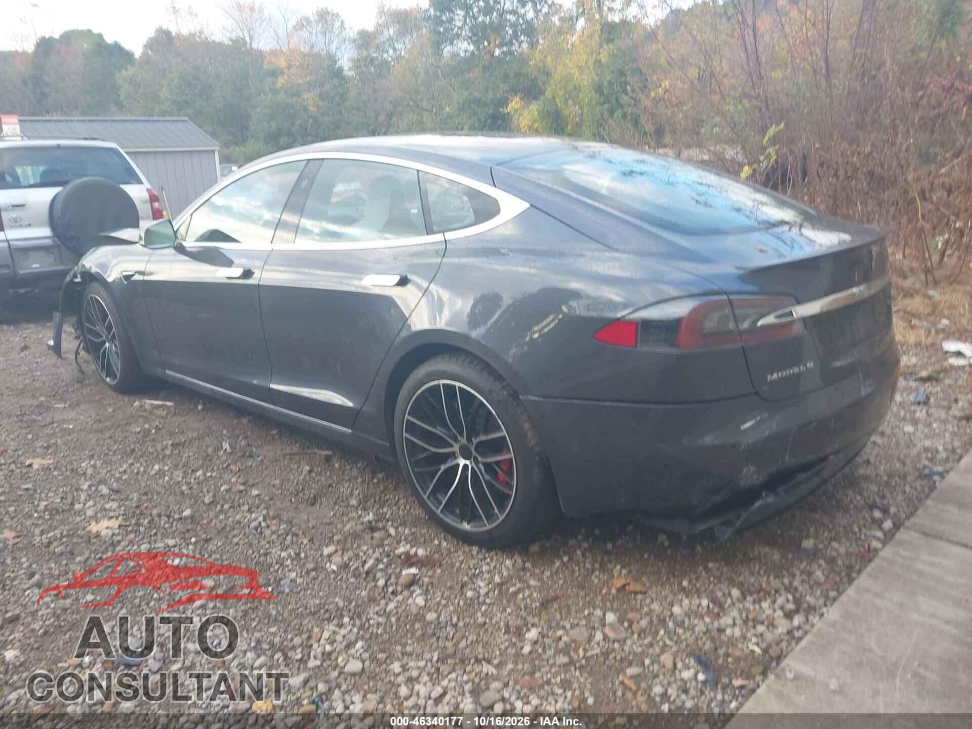 TESLA MODEL S 2018 - 5YJSA1E46JF295468