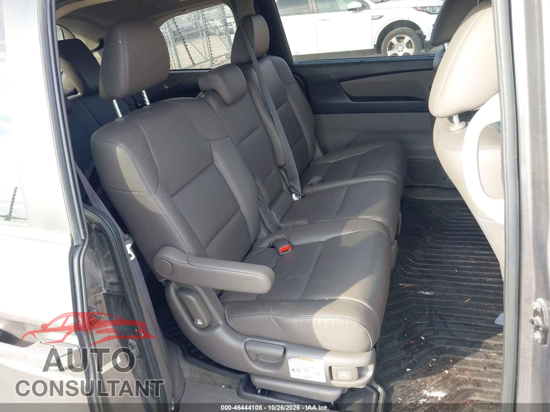 HONDA ODYSSEY 2016 - 5FNRL5H64GB016170