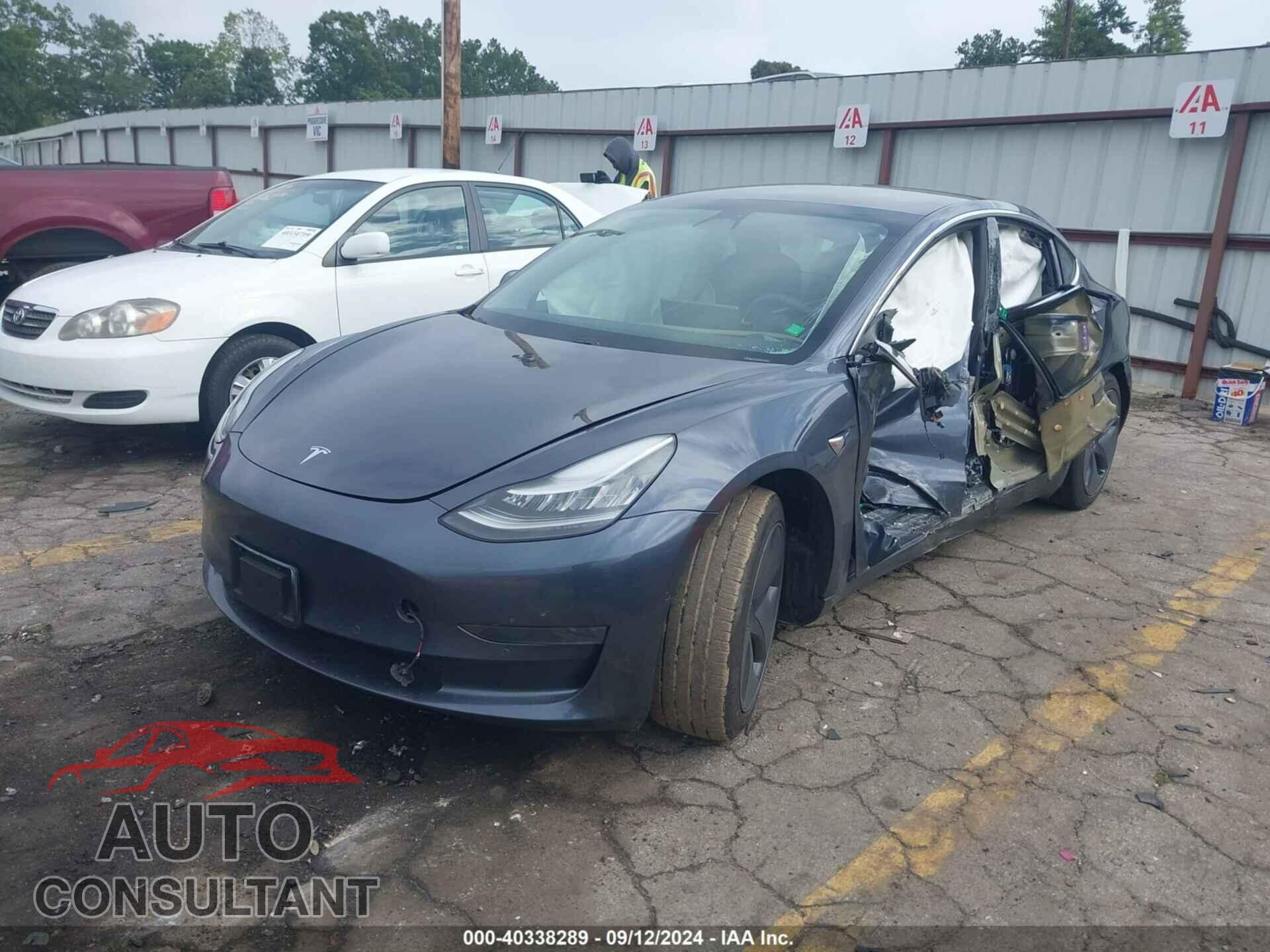 TESLA MODEL 3 2020 - 5YJ3E1EA9LF705293